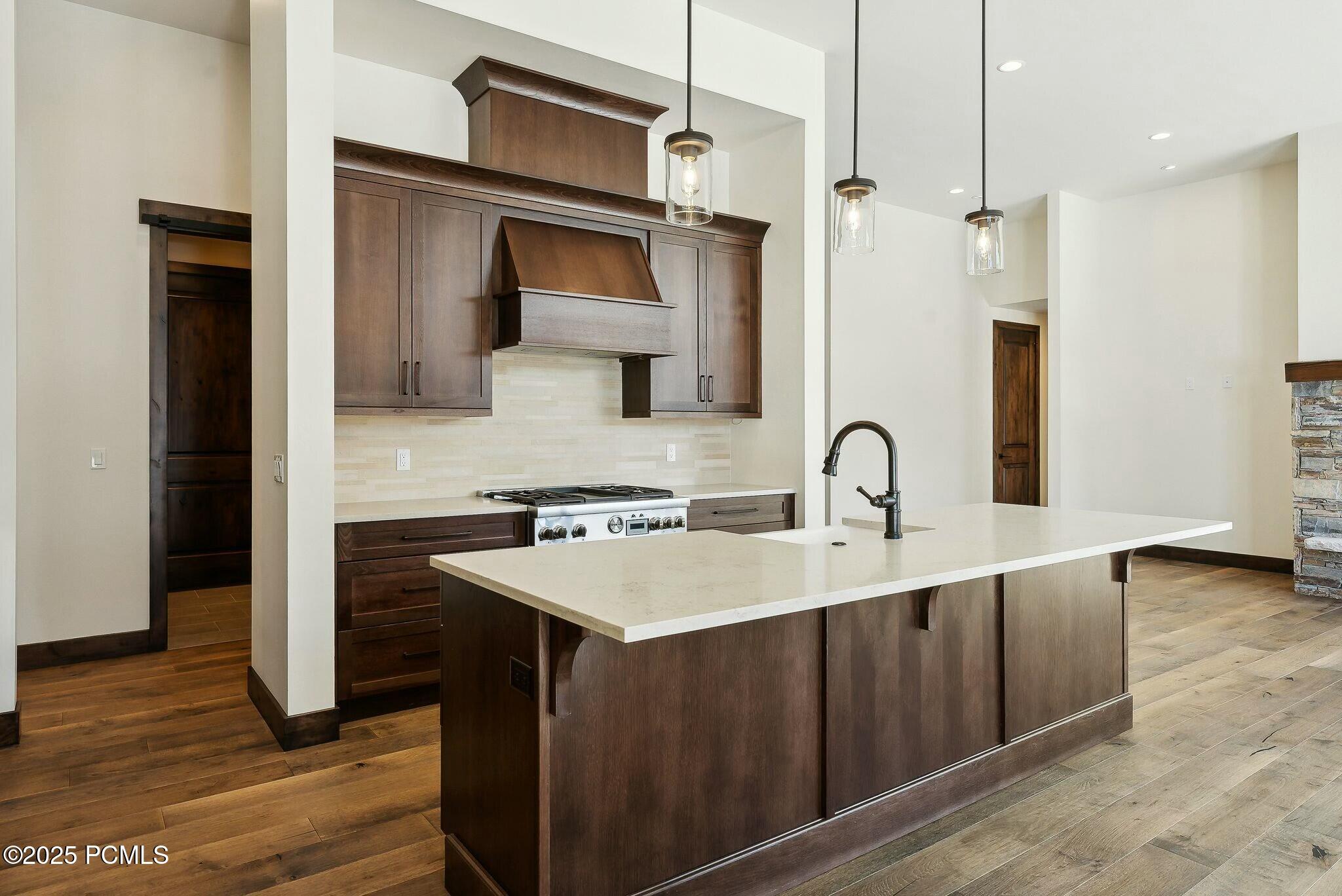 Kamas, Utah 84036, United States, 4 Bedrooms Bedrooms, ,5 BathroomsBathrooms,Residential,Active,94612