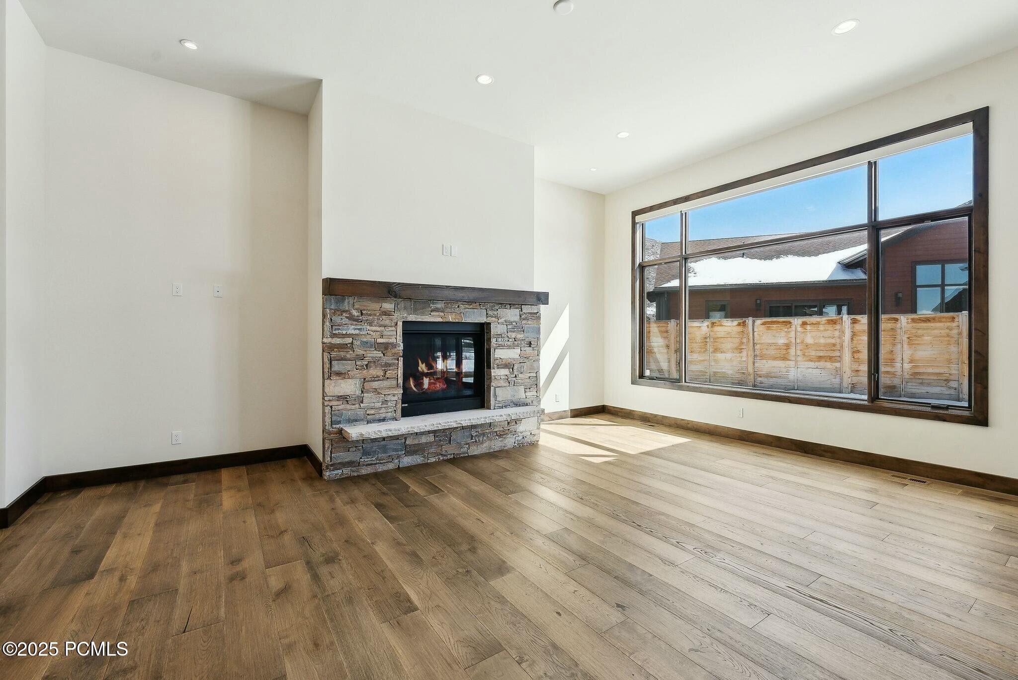 Kamas, Utah 84036, United States, 4 Bedrooms Bedrooms, ,5 BathroomsBathrooms,Residential,Active,94612