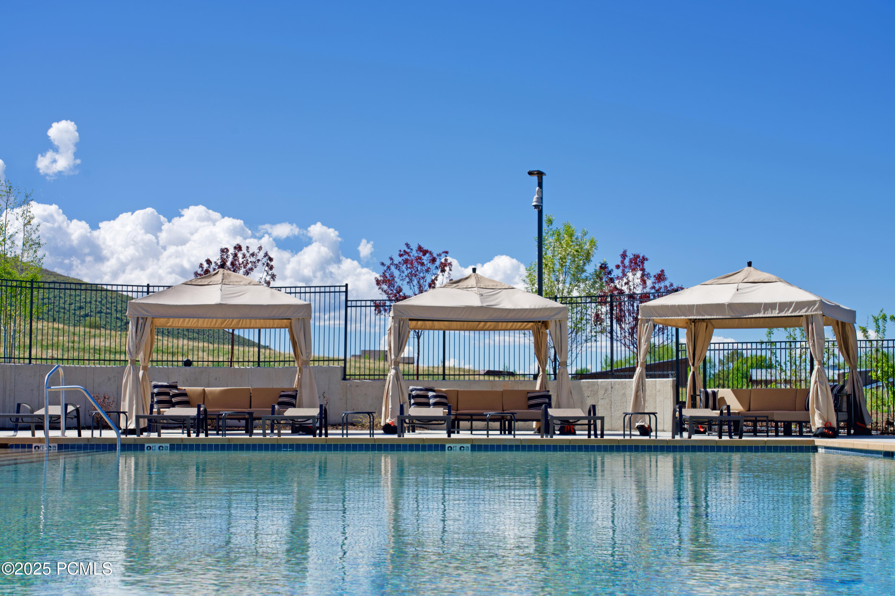 Kamas, Utah 84036, United States, 3 Bedrooms Bedrooms, ,4 BathroomsBathrooms,Residential,Active,214561