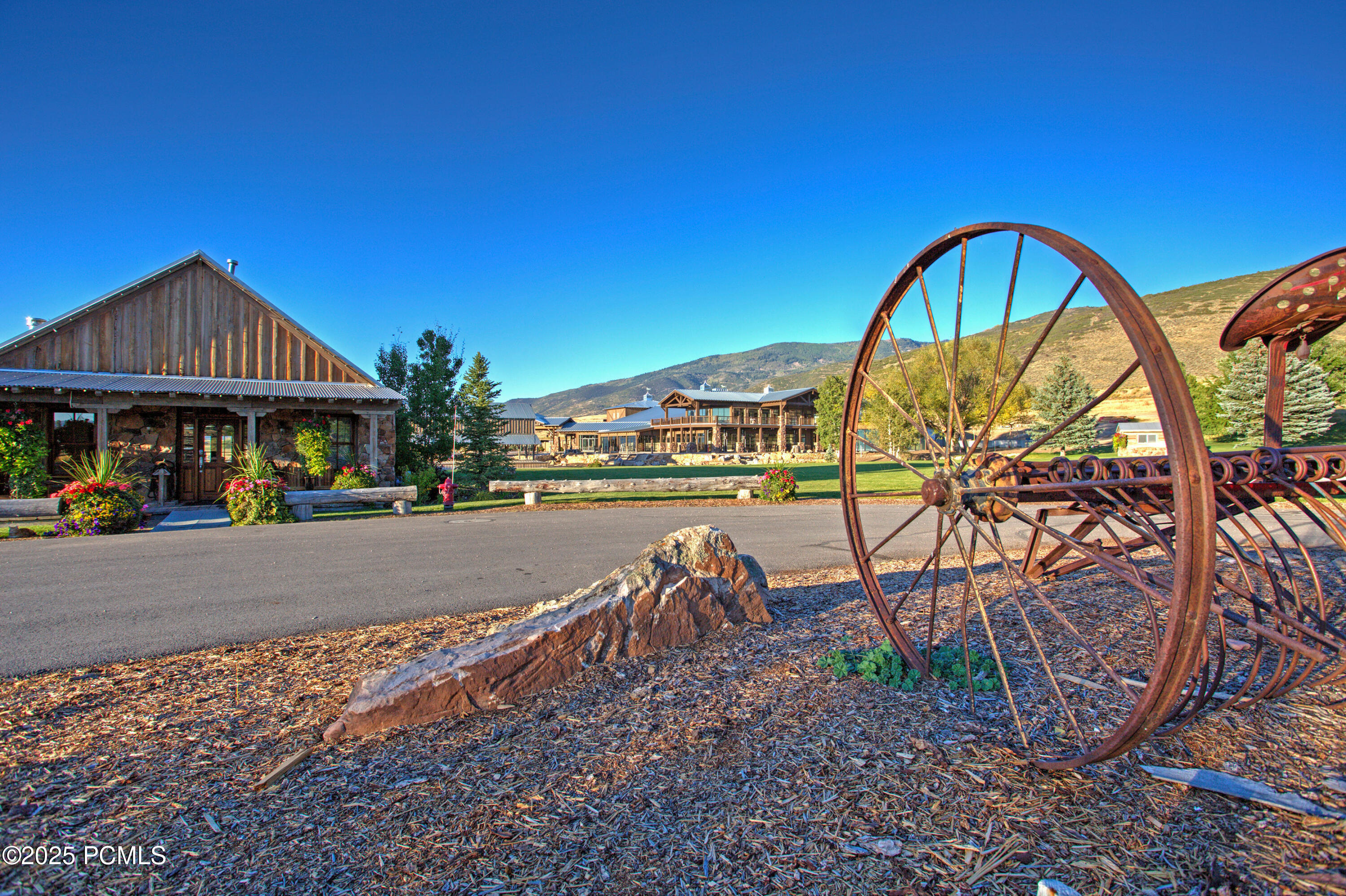 Kamas, Utah 84036, United States, 3 Bedrooms Bedrooms, ,4 BathroomsBathrooms,Residential,Active,214561