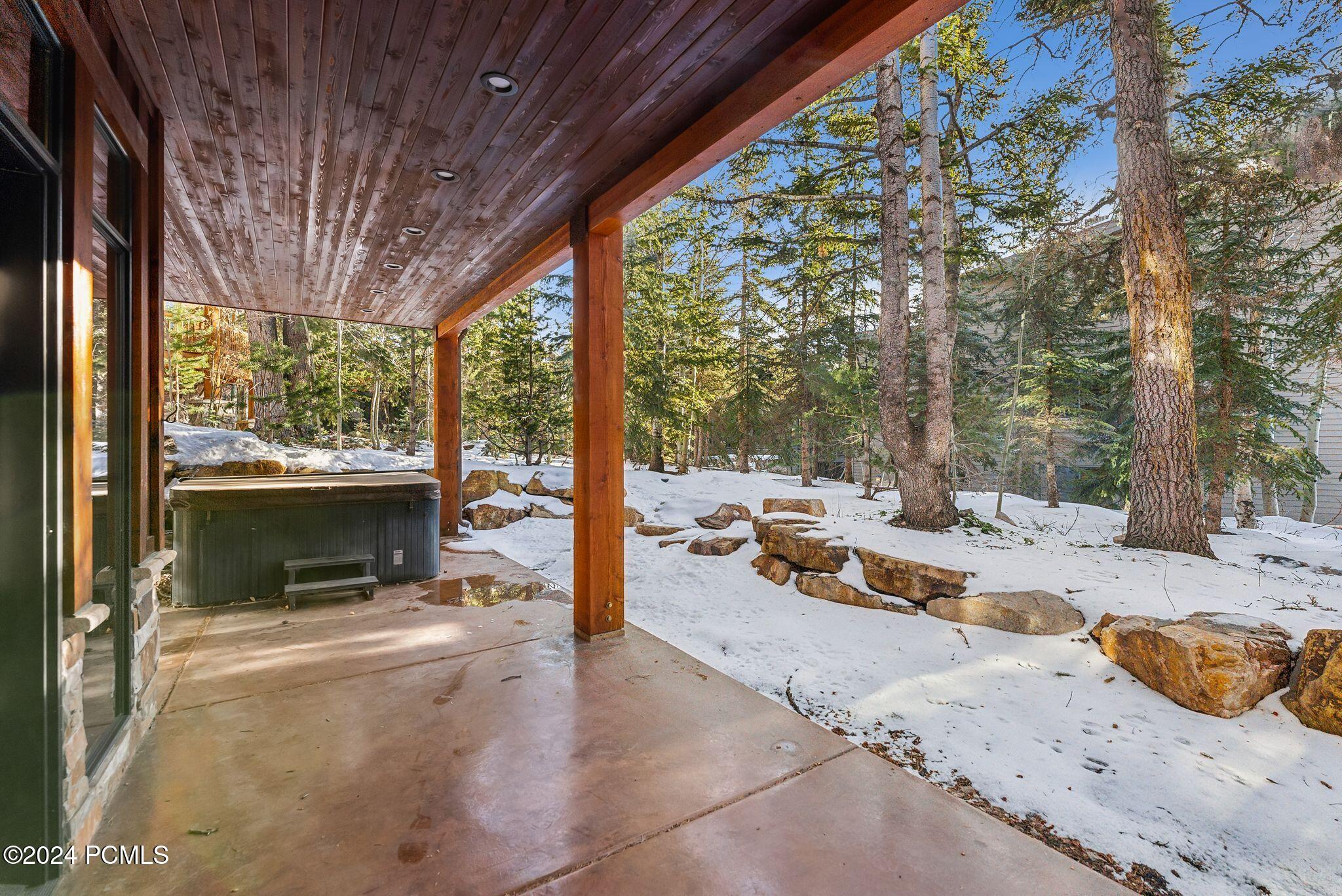 Park City, Utah 84060, United States, 5 Bedrooms Bedrooms, ,7 BathroomsBathrooms,Residential,Active,212501