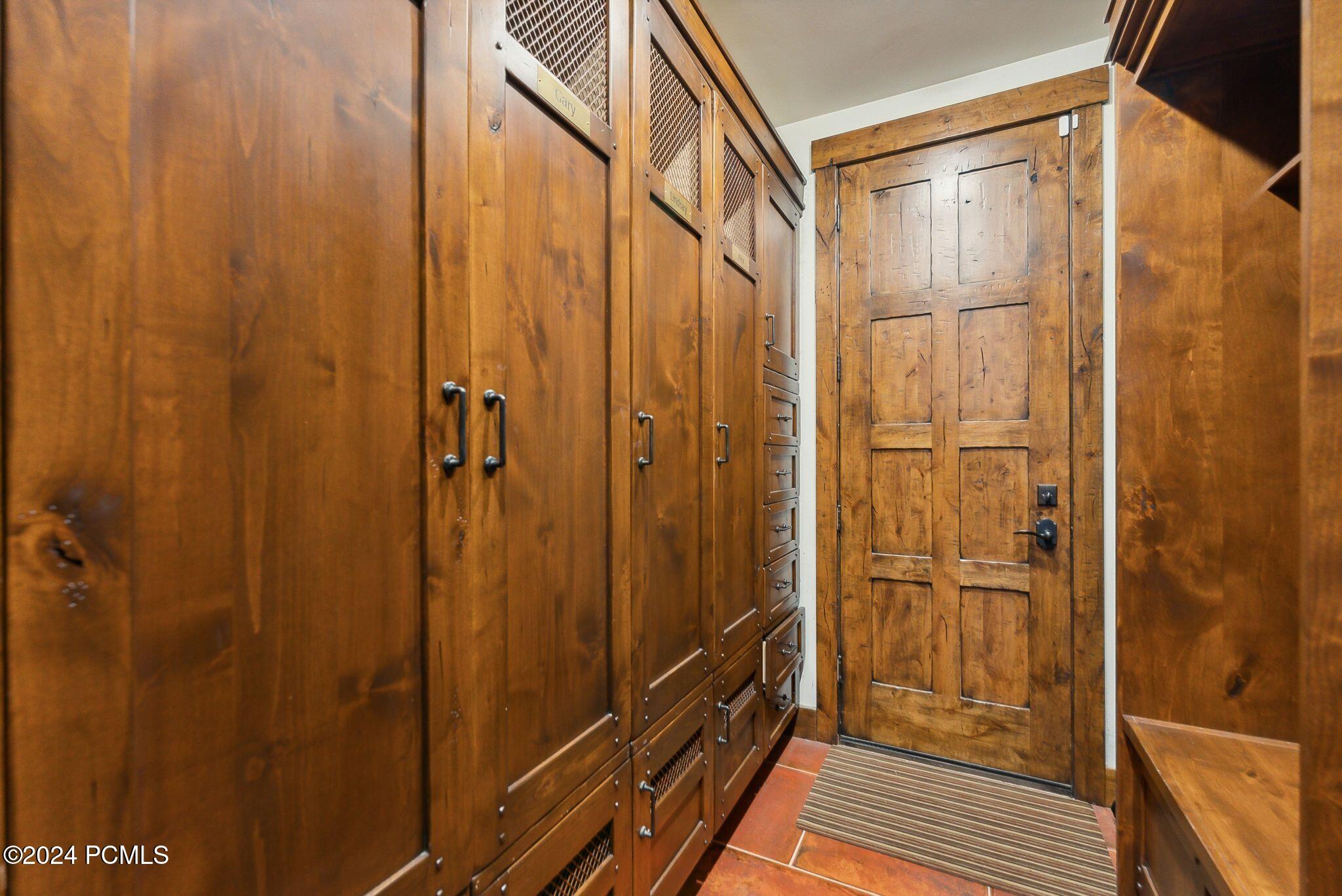 Park City, Utah 84060, United States, 5 Bedrooms Bedrooms, ,7 BathroomsBathrooms,Residential,Active,212501