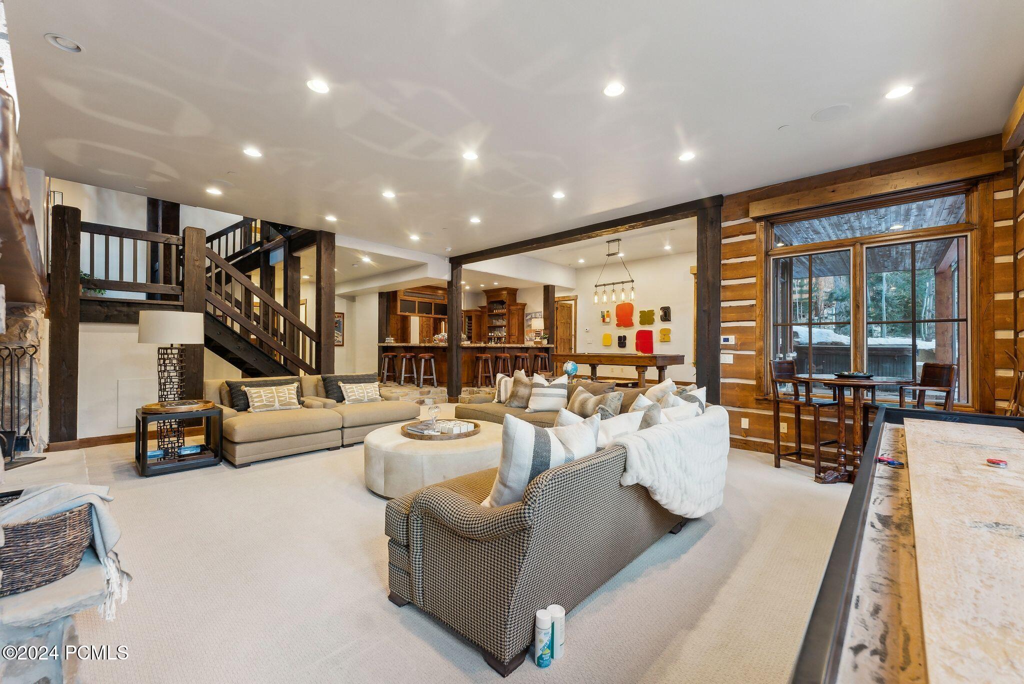 Park City, Utah 84060, United States, 5 Bedrooms Bedrooms, ,7 BathroomsBathrooms,Residential,Active,212501