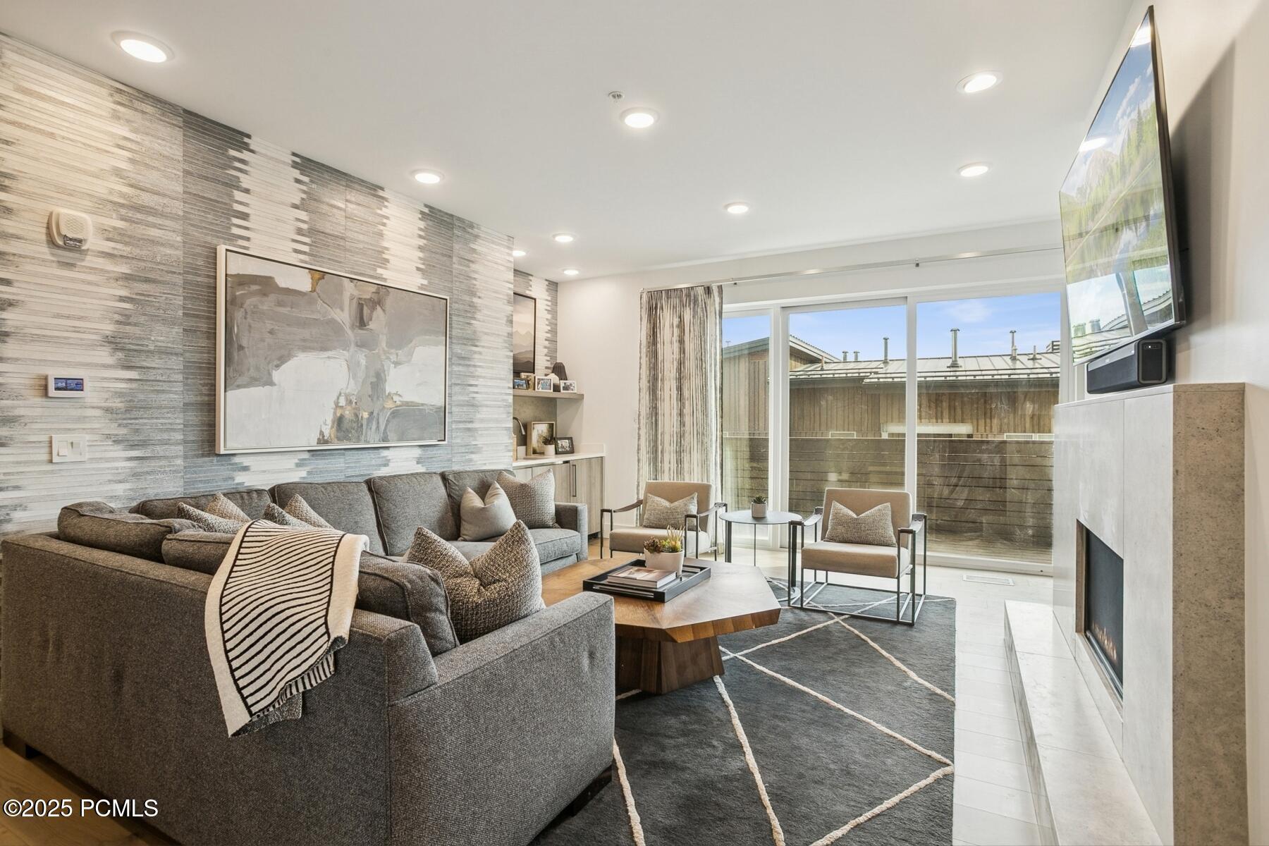 Park City, Utah 84098, United States, 4 Bedrooms Bedrooms, ,5 BathroomsBathrooms,Residential,Active,245267