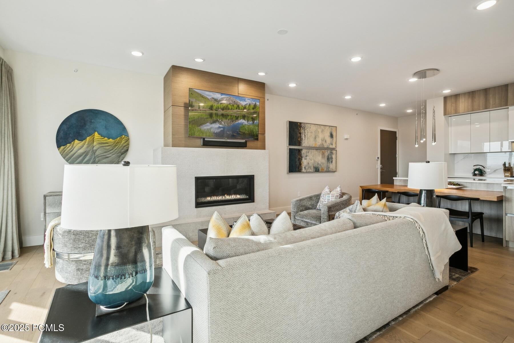 Park City, Utah 84098, United States, 4 Bedrooms Bedrooms, ,5 BathroomsBathrooms,Residential,Active,245267