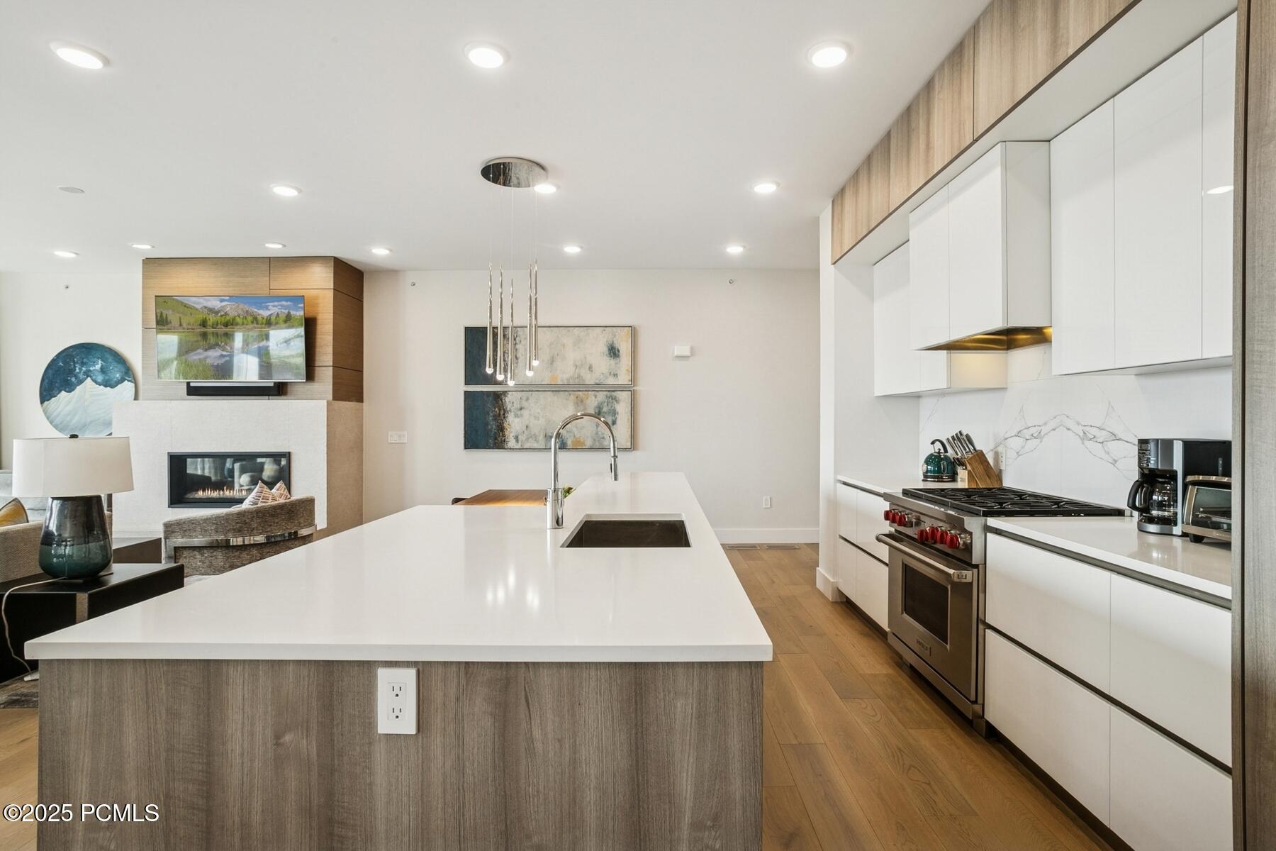 Park City, Utah 84098, United States, 4 Bedrooms Bedrooms, ,5 BathroomsBathrooms,Residential,Active,245267