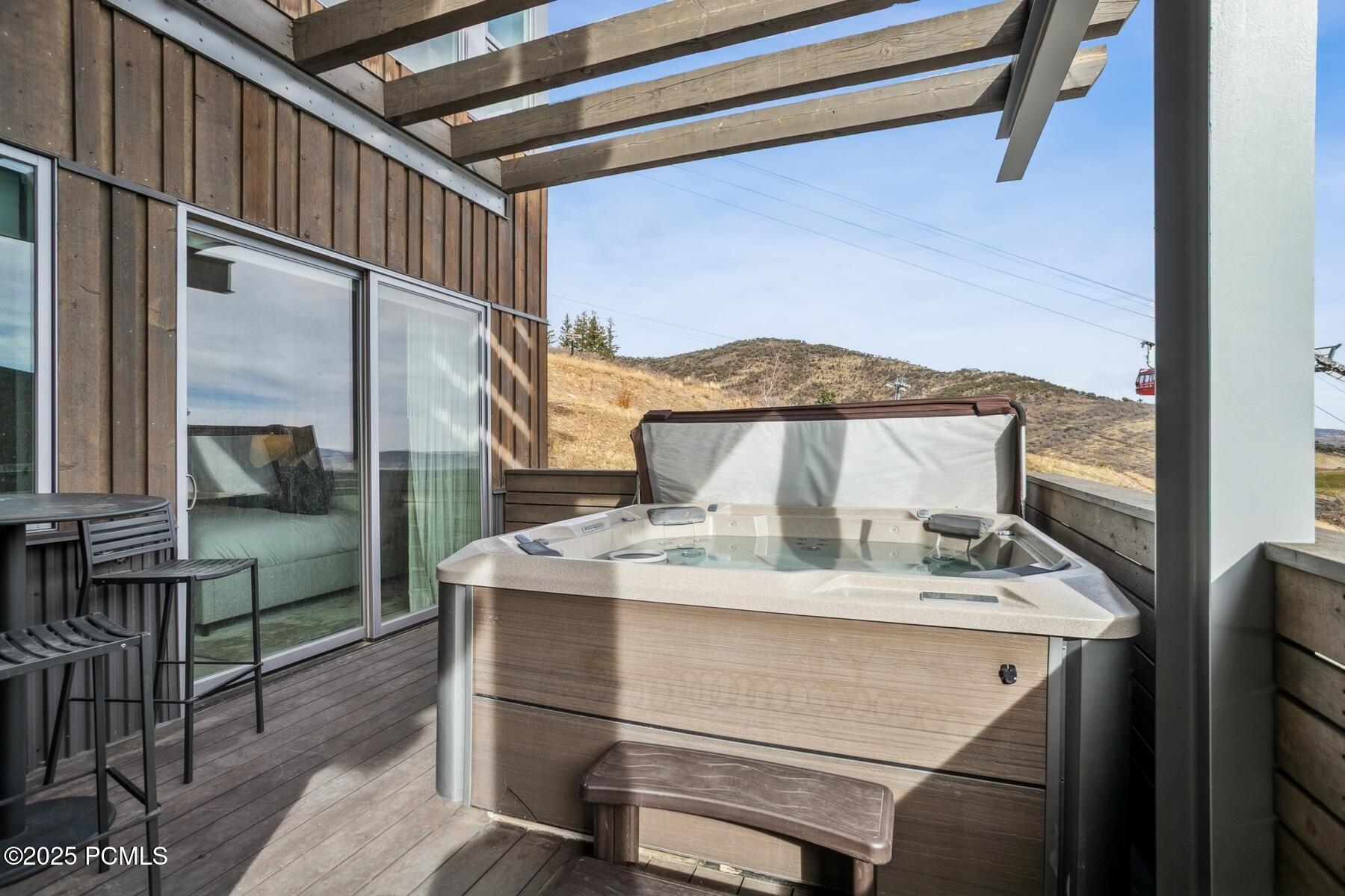 Park City, Utah 84098, United States, 4 Bedrooms Bedrooms, ,5 BathroomsBathrooms,Residential,Active,245267