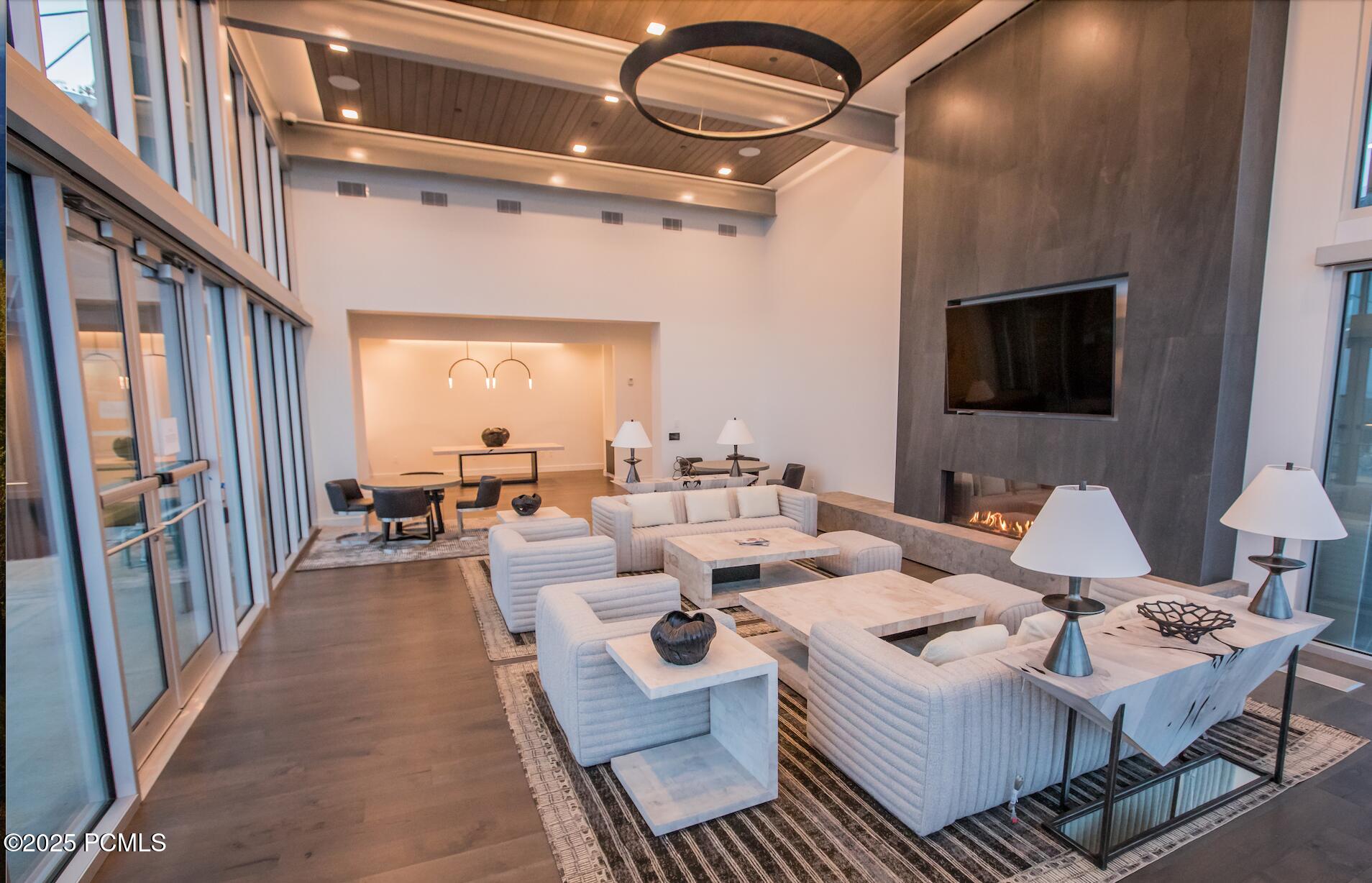 Park City, Utah 84098, United States, 4 Bedrooms Bedrooms, ,5 BathroomsBathrooms,Residential,Active,245267