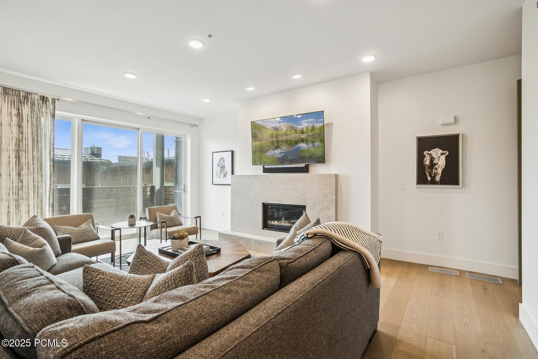 Park City, Utah 84098, United States, 4 Bedrooms Bedrooms, ,5 BathroomsBathrooms,Residential,Active,245267