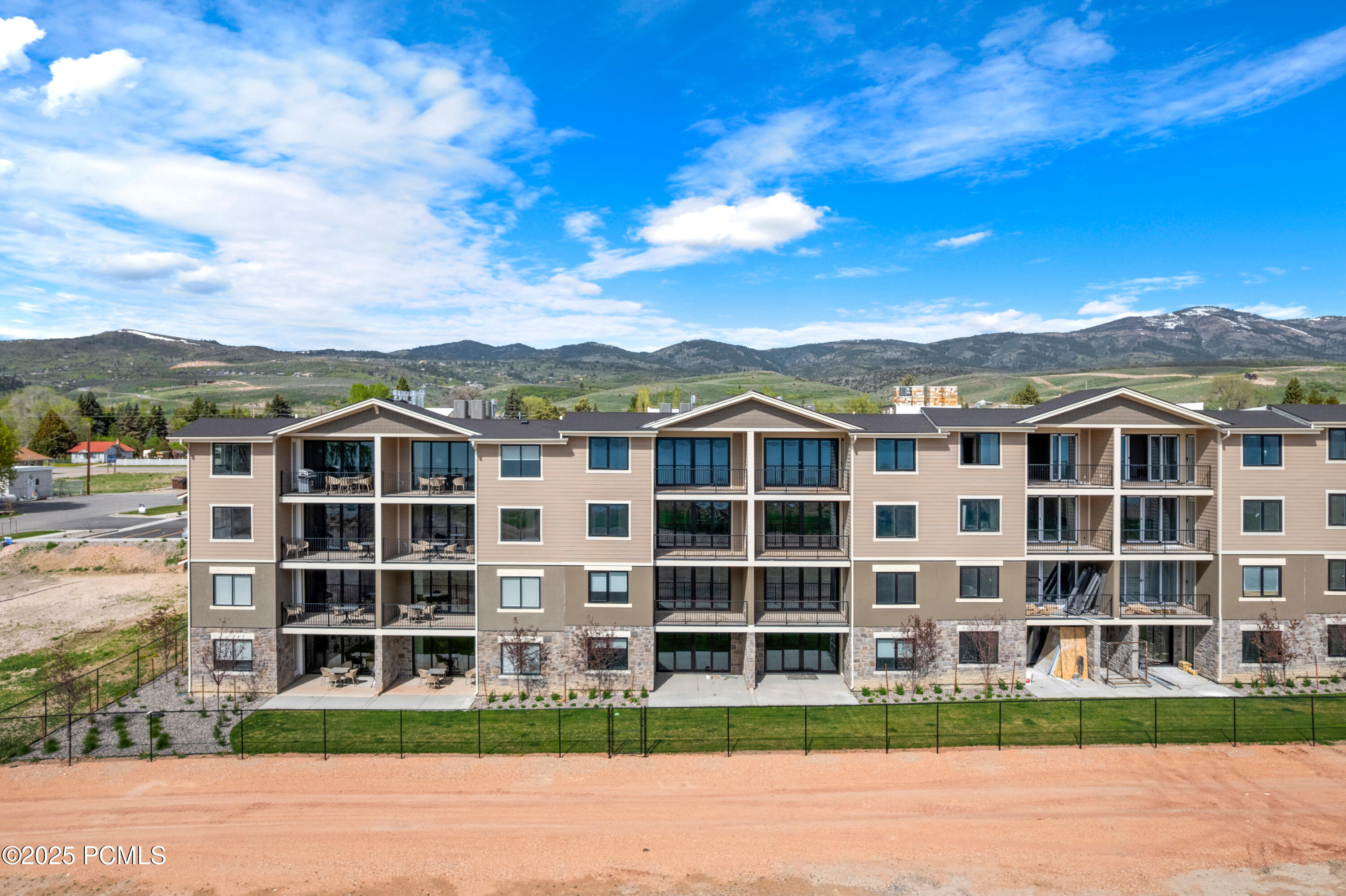 35 E 150 South Street #D101, Garden City, Utah image 2