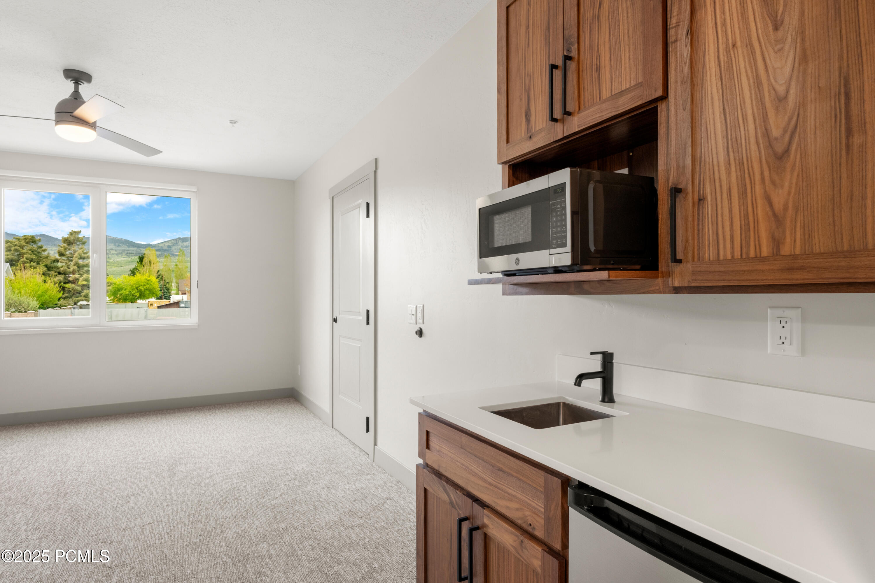 35 E 150 South Street #D101, Garden City, Utah image 12
