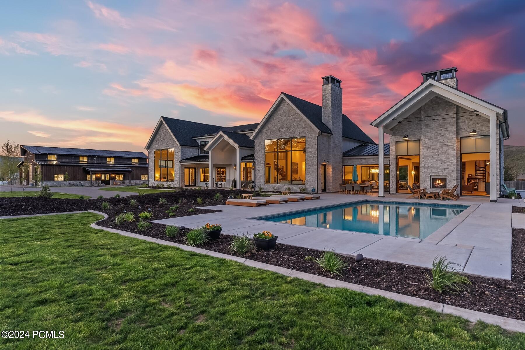 Park City, Utah 84098, United States, 6 Bedrooms Bedrooms, ,7 BathroomsBathrooms,Residential,Pending,55354