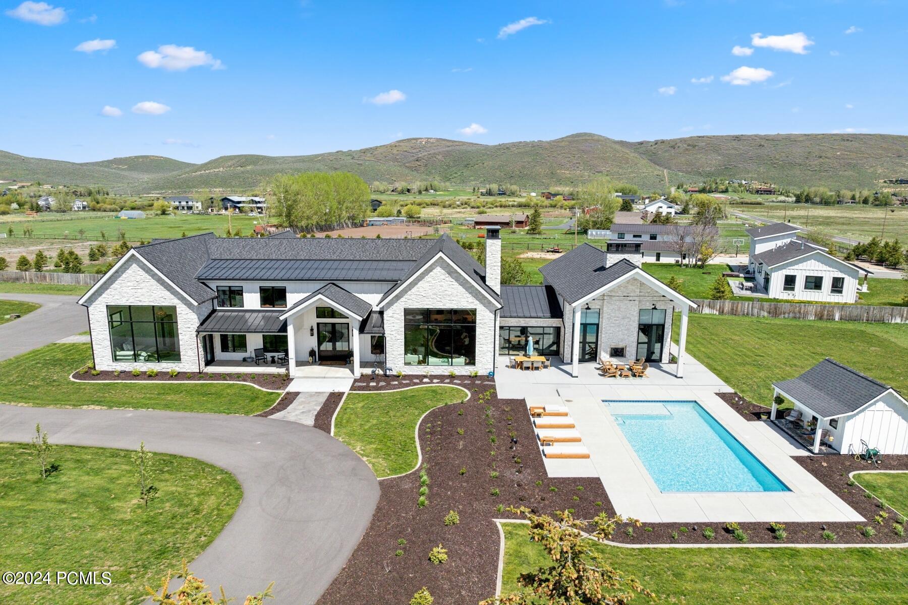 Park City, Utah 84098, United States, 6 Bedrooms Bedrooms, ,7 BathroomsBathrooms,Residential,Pending,55354