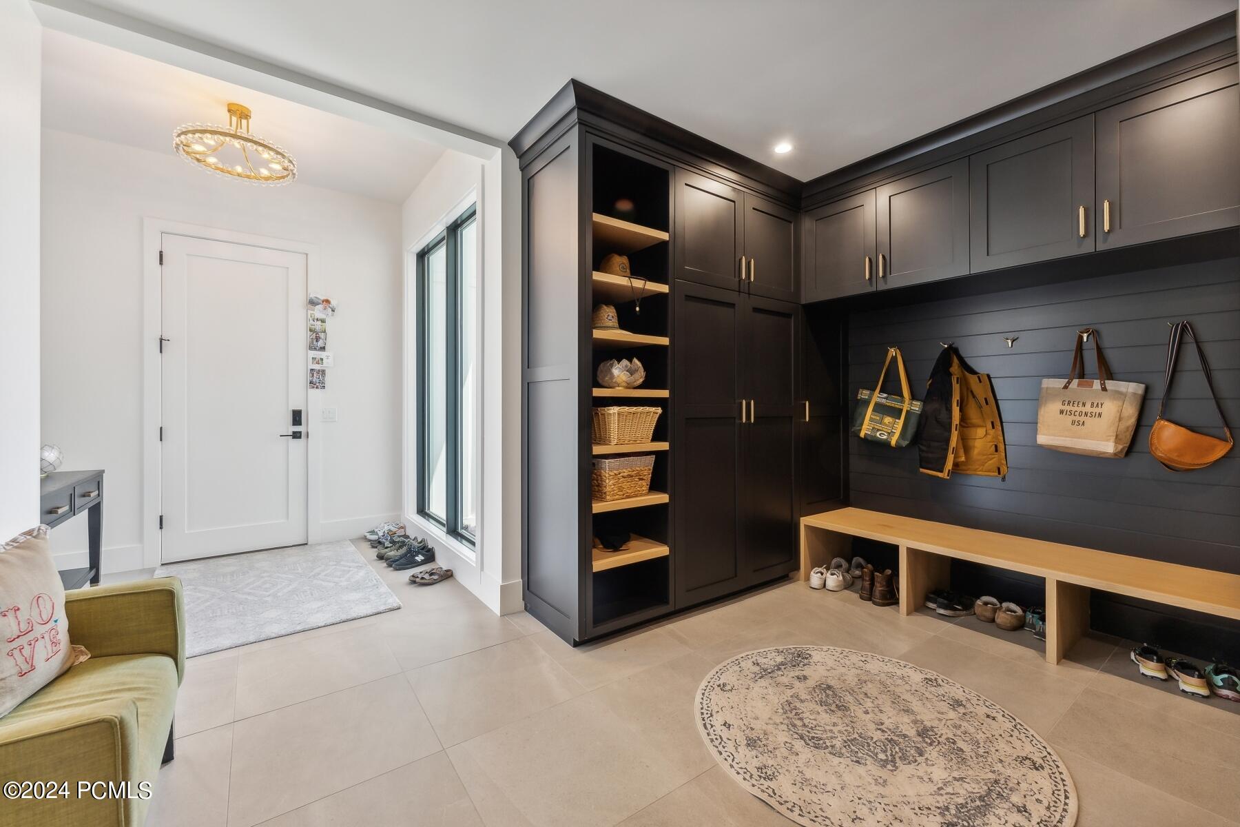 Park City, Utah 84098, United States, 6 Bedrooms Bedrooms, ,7 BathroomsBathrooms,Residential,Pending,55354