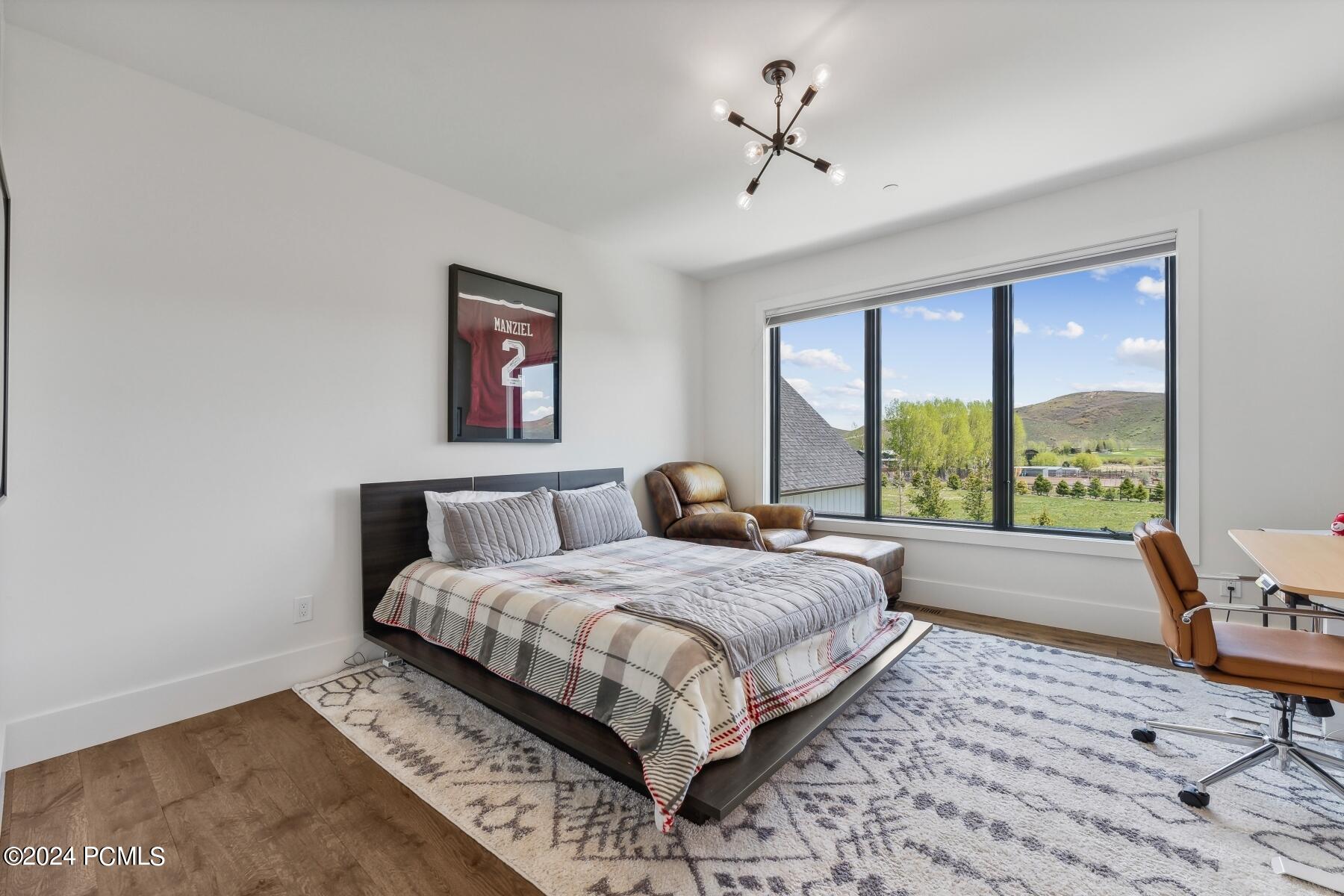 Park City, Utah 84098, United States, 6 Bedrooms Bedrooms, ,7 BathroomsBathrooms,Residential,Pending,55354