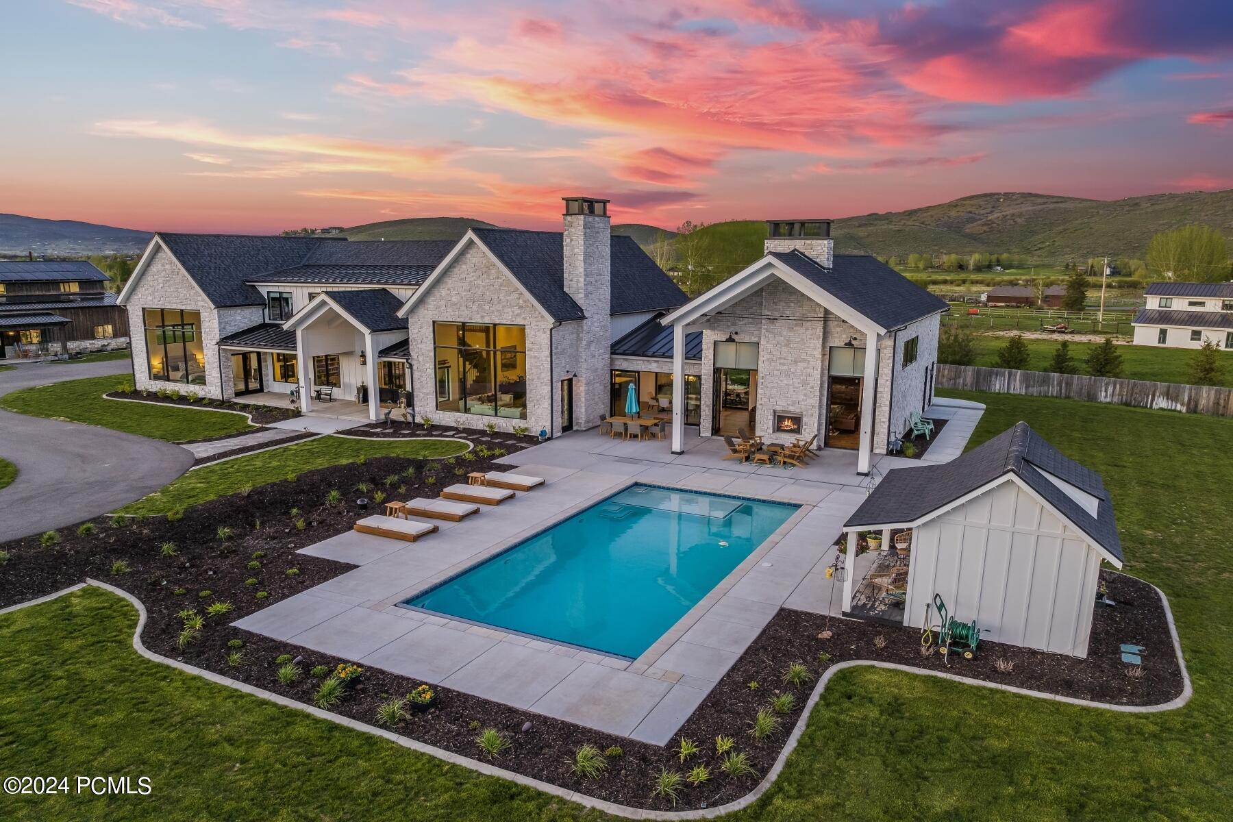 Park City, Utah 84098, United States, 6 Bedrooms Bedrooms, ,7 BathroomsBathrooms,Residential,Pending,55354