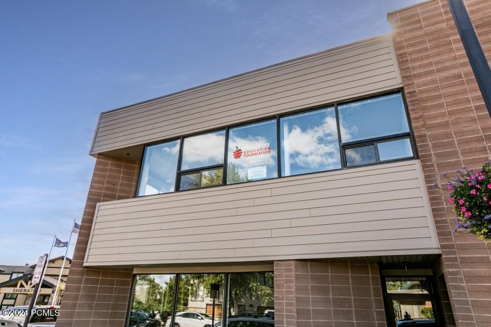 Park City, Utah 84060, United States, ,Commercial,Pending,41932