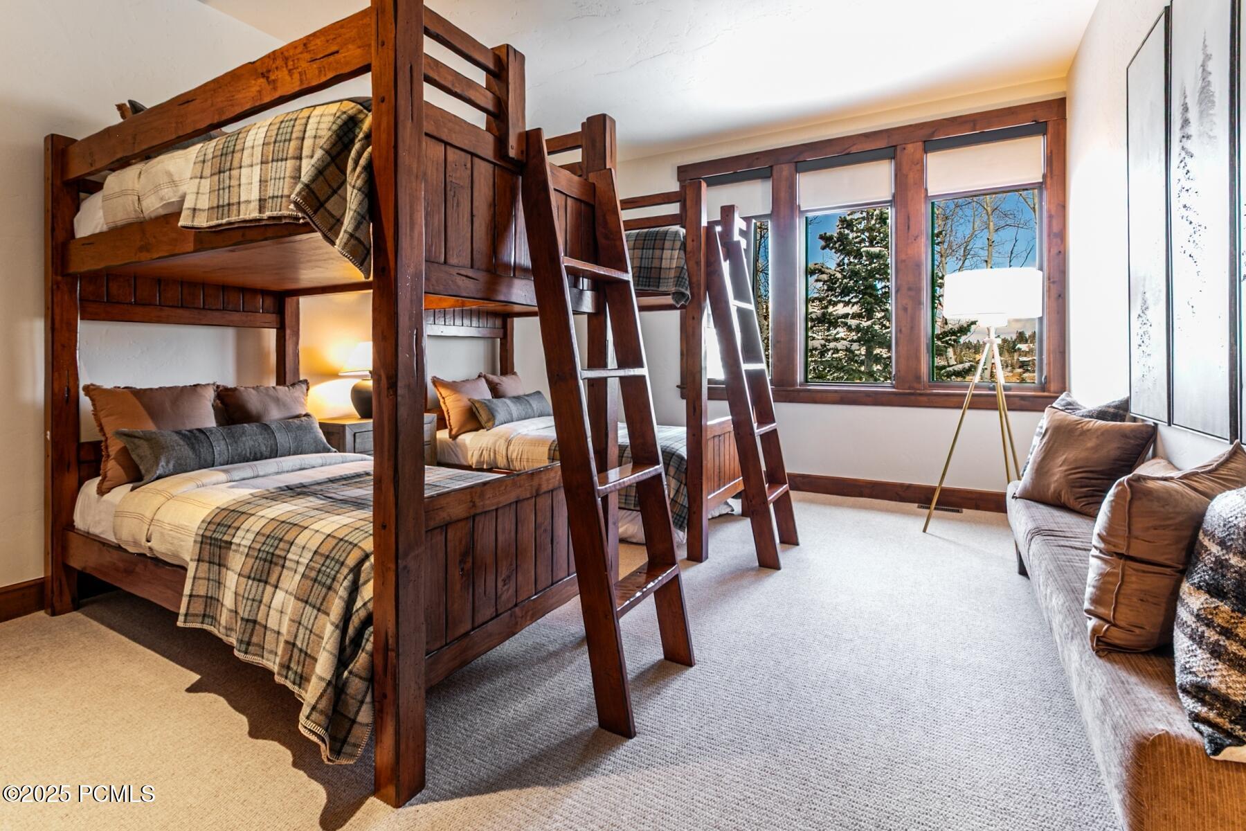 Park City, Utah 84060, United States, 4 Bedrooms Bedrooms, ,5 BathroomsBathrooms,Residential,Active,254174