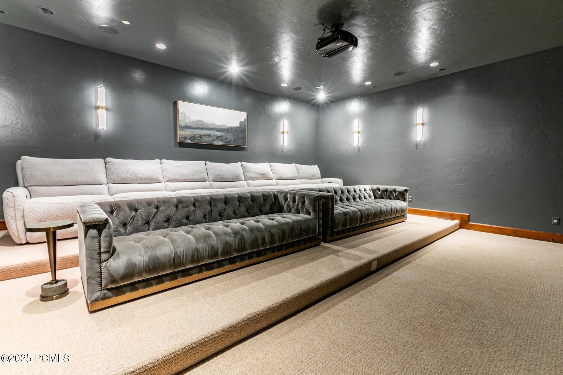 Park City, Utah 84060, United States, 4 Bedrooms Bedrooms, ,5 BathroomsBathrooms,Residential,Active,254174