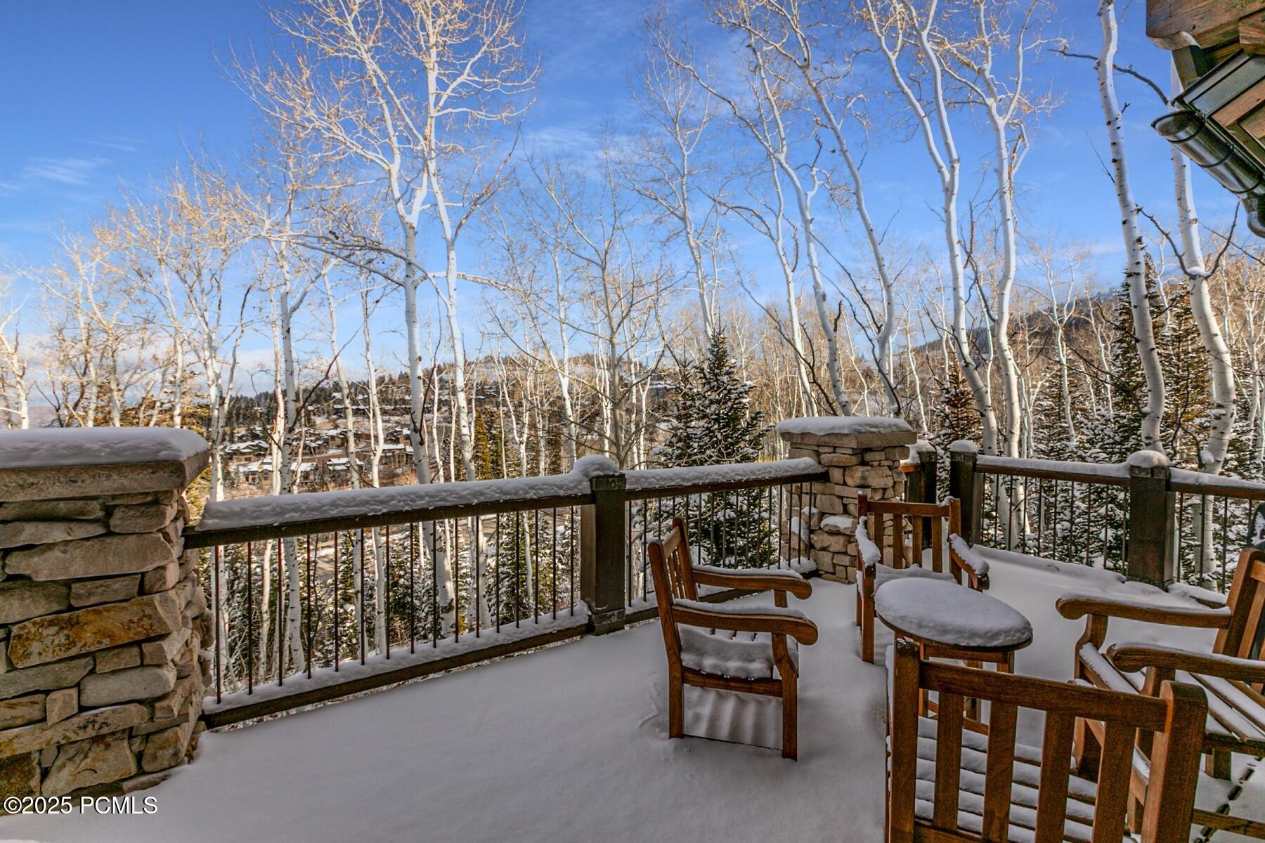 Park City, Utah 84060, United States, 4 Bedrooms Bedrooms, ,5 BathroomsBathrooms,Residential,Active,254174