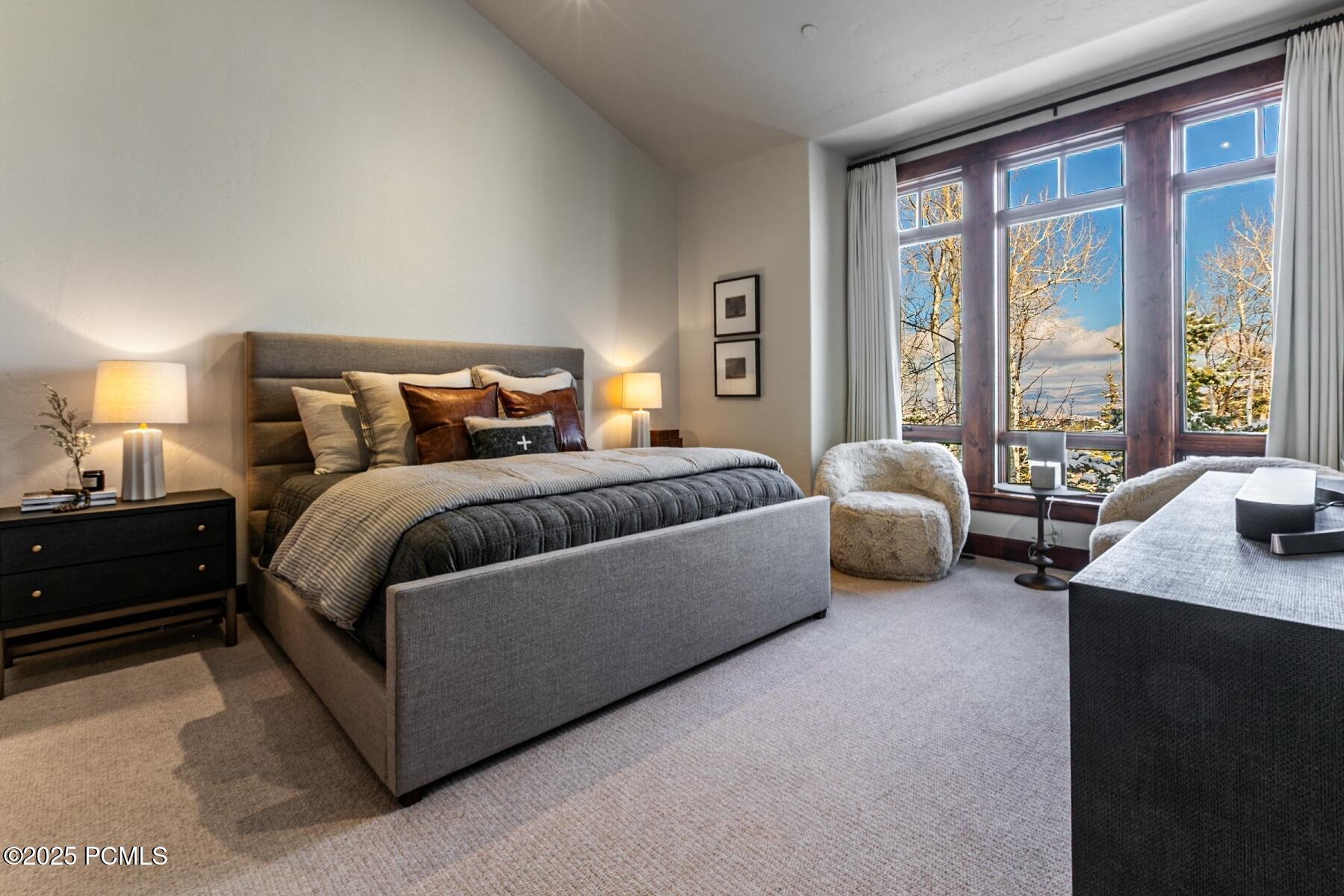 Park City, Utah 84060, United States, 4 Bedrooms Bedrooms, ,5 BathroomsBathrooms,Residential,Active,254174