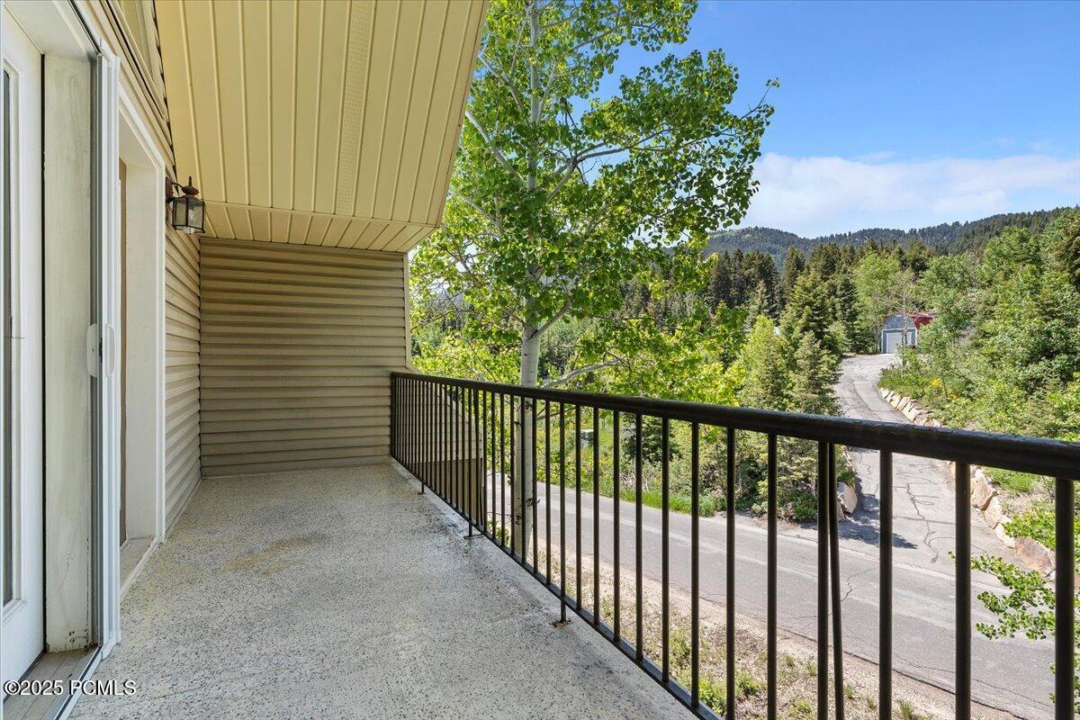 435 Aspen Drive #APT 8, Park City, Utah image 24