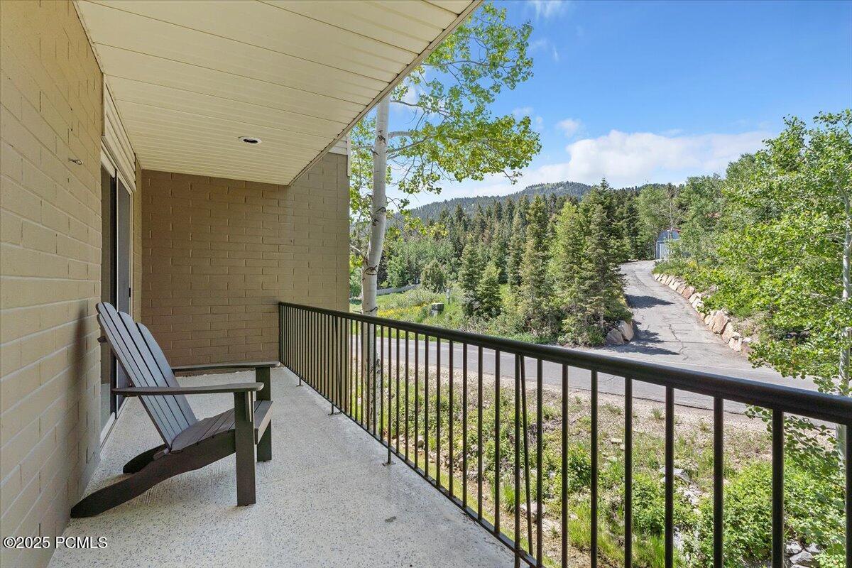 435 Aspen Drive #APT 8, Park City, Utah image 17