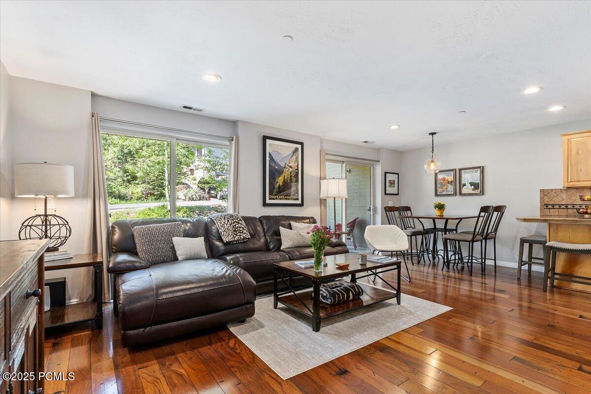 435 Aspen Drive #APT 8, Park City, Utah image 6