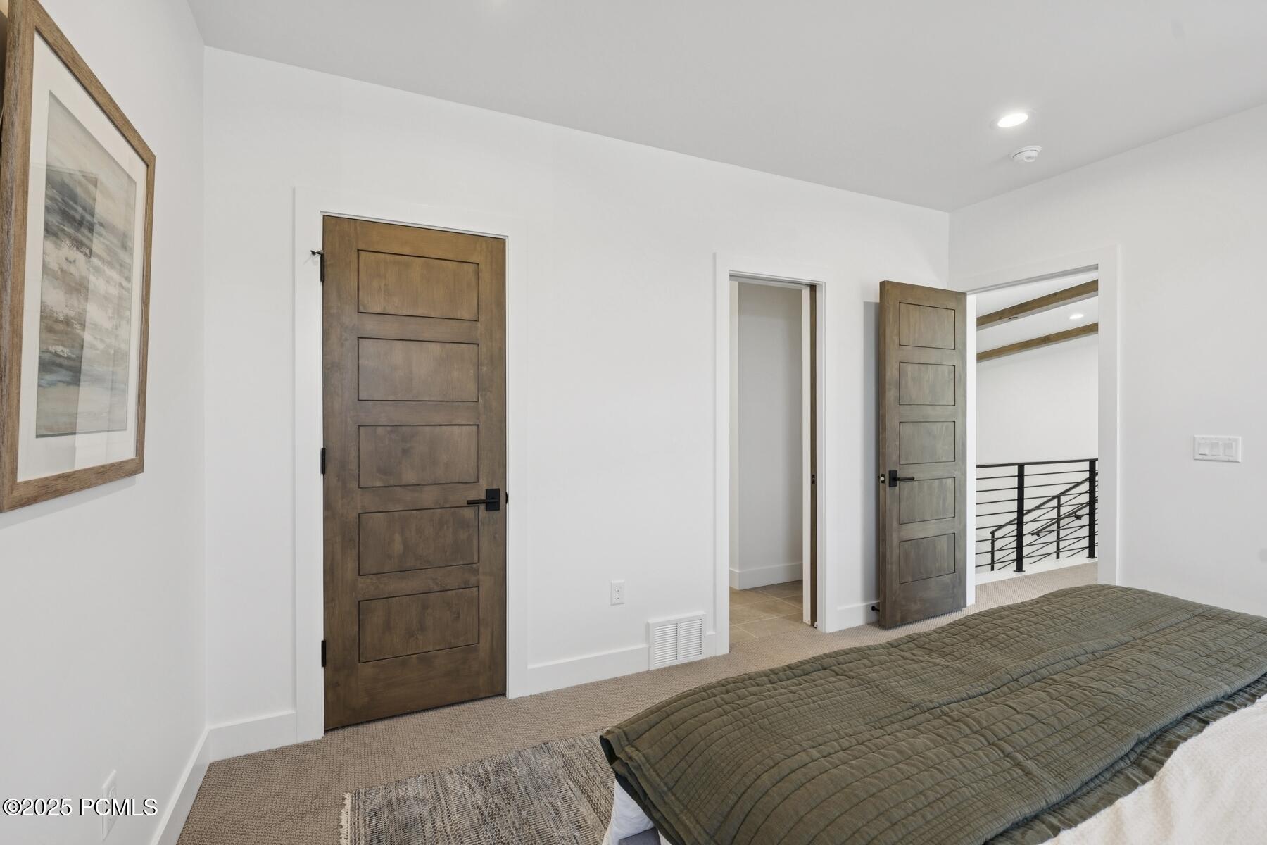 Park City, Utah 84098, United States, 3 Bedrooms Bedrooms, ,4 BathroomsBathrooms,Residential,Active,28104