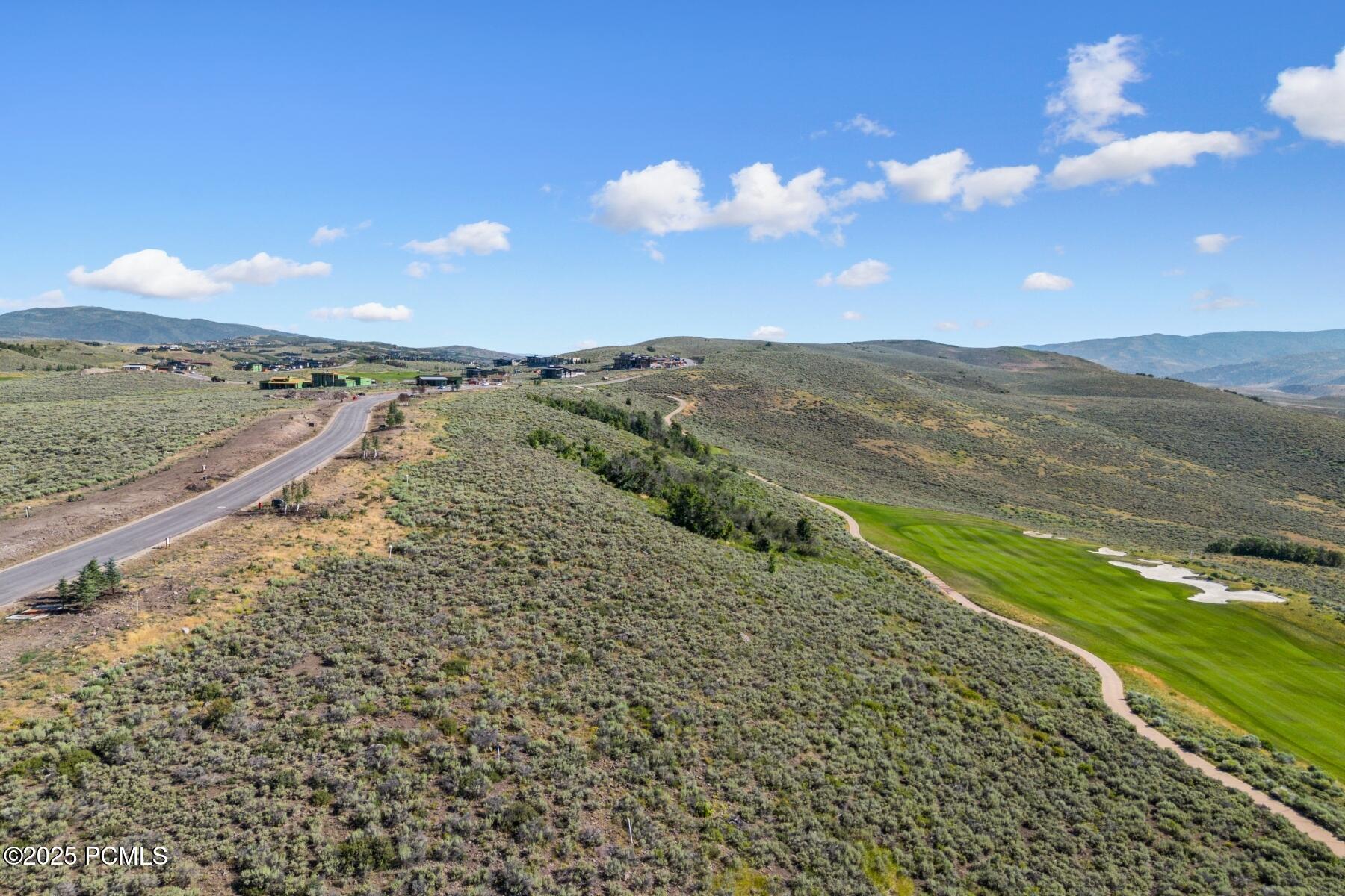 Park City, Utah 84098, United States, 5 Bedrooms Bedrooms, ,6 BathroomsBathrooms,Residential,Pending,231437