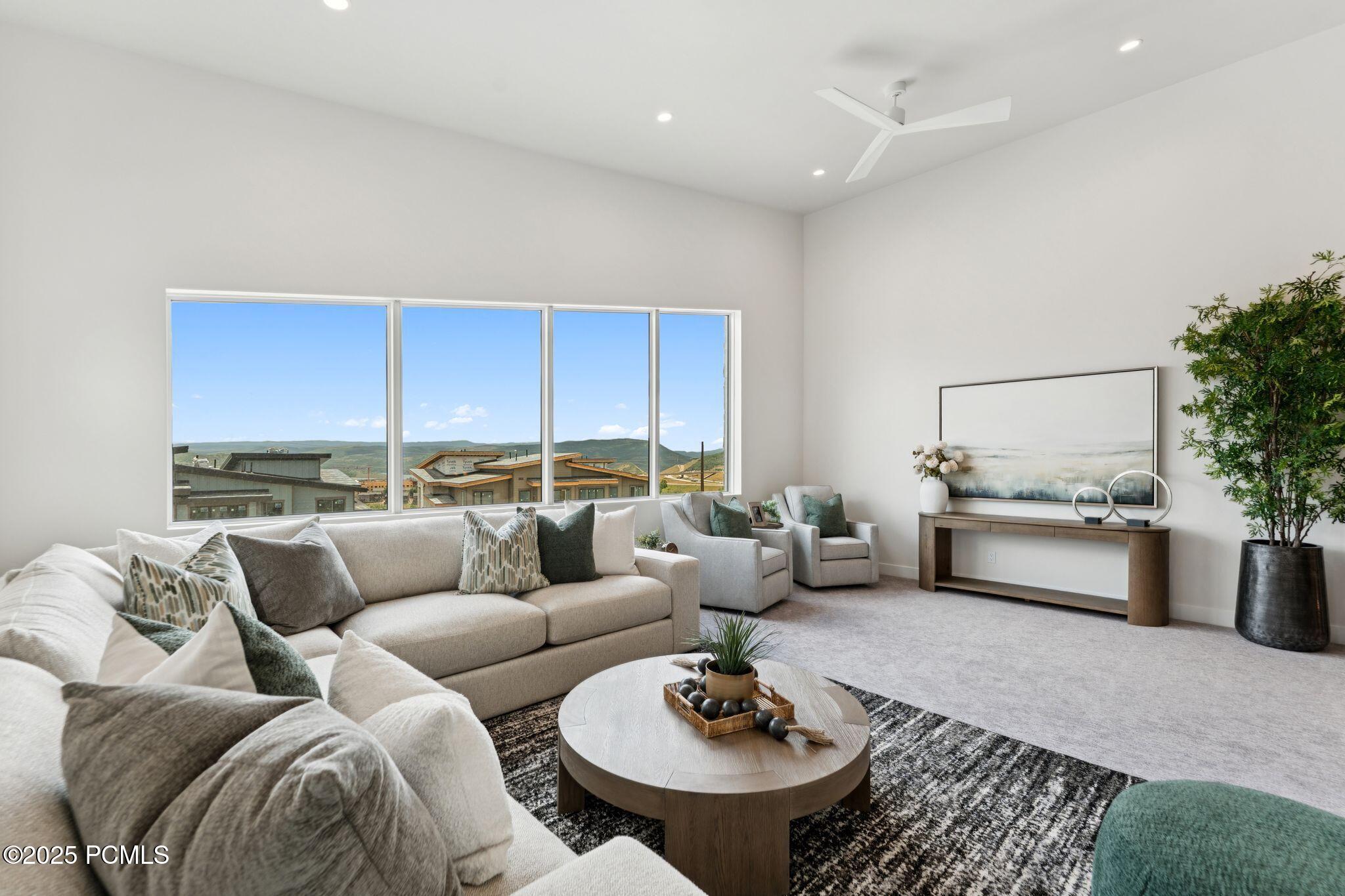 Mayflower Mountain, Utah 84032, United States, 5 Bedrooms Bedrooms, ,6 BathroomsBathrooms,Residential,Active,110939