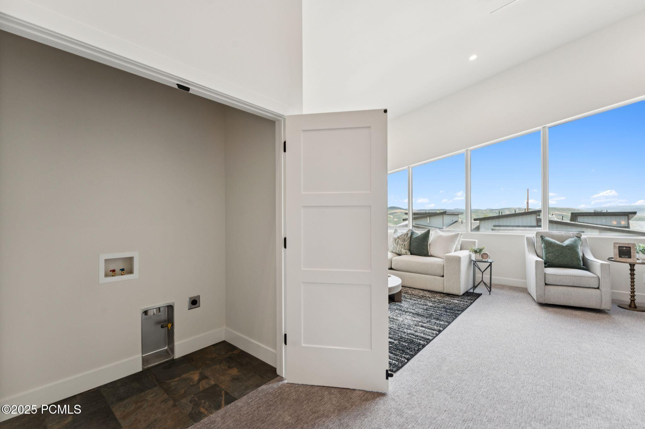 Mayflower Mountain, Utah 84032, United States, 5 Bedrooms Bedrooms, ,6 BathroomsBathrooms,Residential,Active,110939