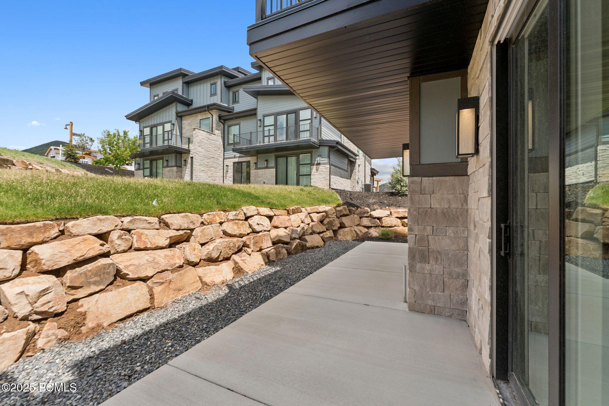 Mayflower Mountain, Utah 84032, United States, 5 Bedrooms Bedrooms, ,6 BathroomsBathrooms,Residential,Active,110939