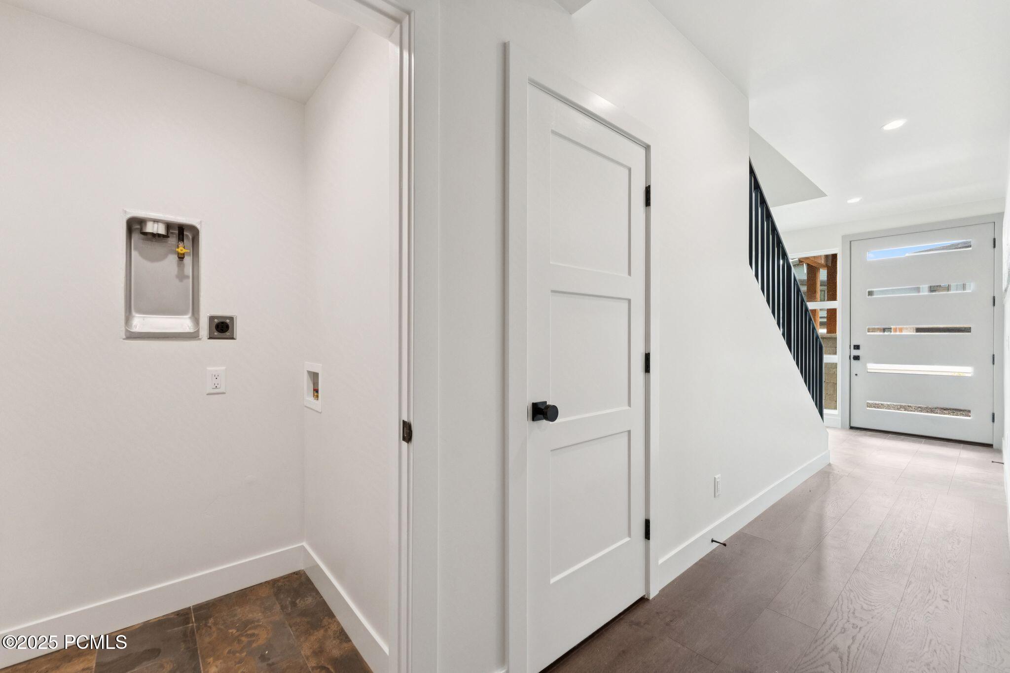 Mayflower Mountain, Utah 84032, United States, 5 Bedrooms Bedrooms, ,6 BathroomsBathrooms,Residential,Active,110939