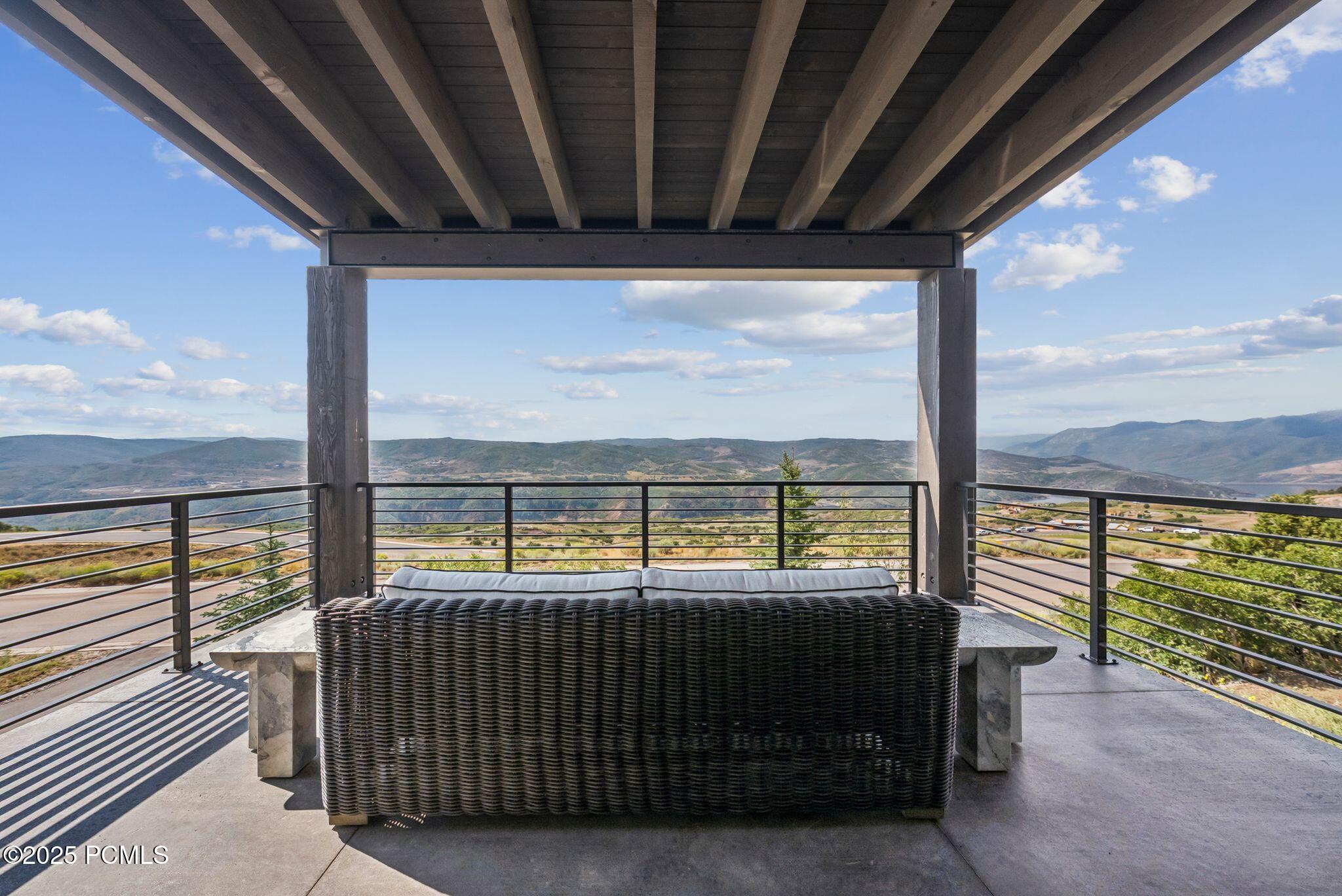 Heber City, Utah 84032, United States, 4 Bedrooms Bedrooms, ,5 BathroomsBathrooms,Residential,Active,200362