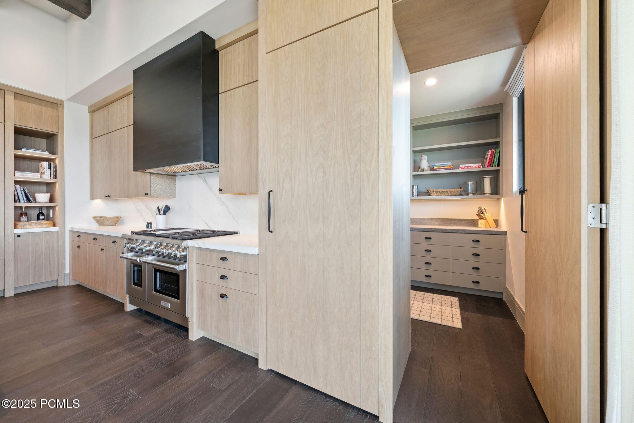 Heber City, Utah 84032, United States, 4 Bedrooms Bedrooms, ,5 BathroomsBathrooms,Residential,Active,200362