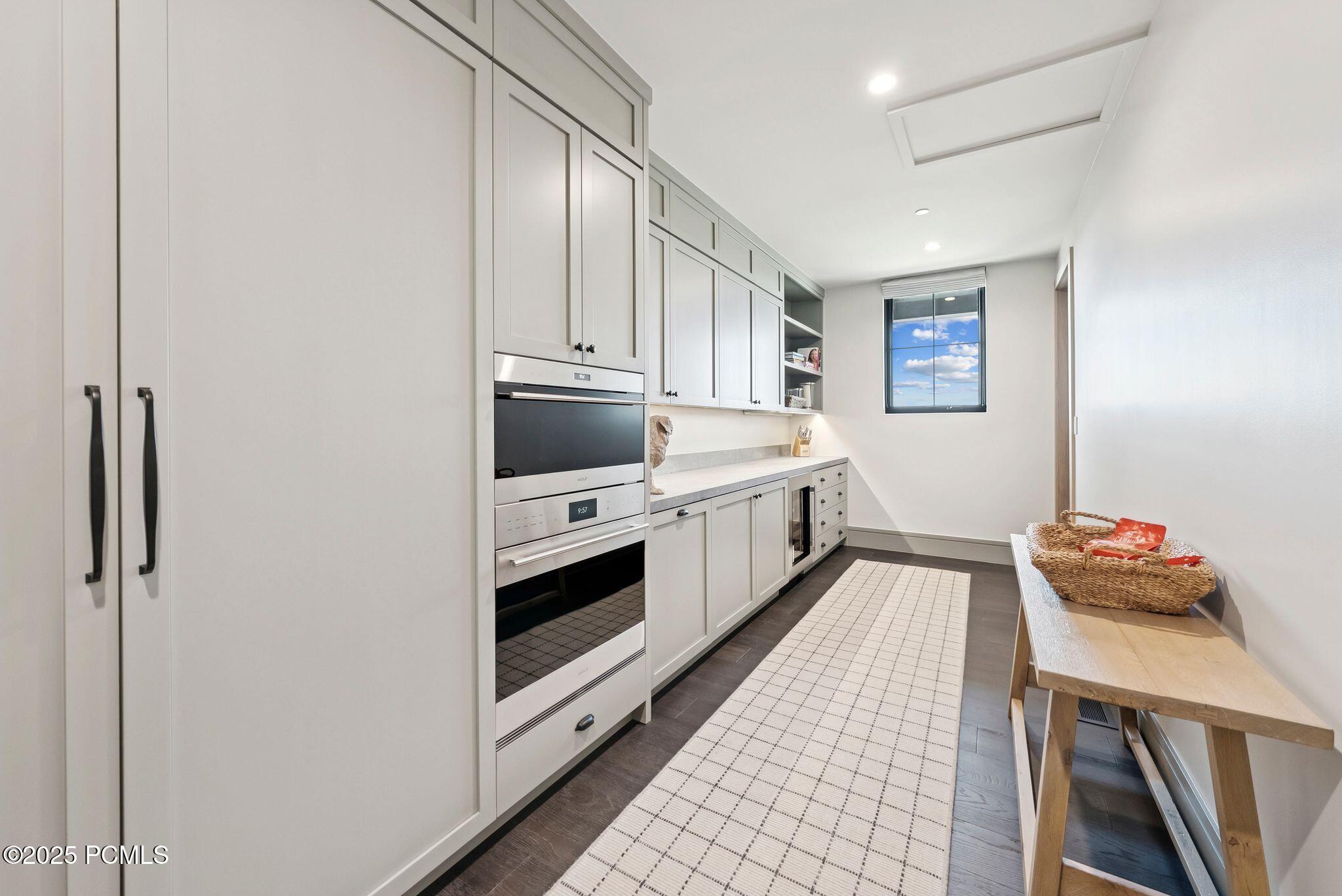 Heber City, Utah 84032, United States, 4 Bedrooms Bedrooms, ,5 BathroomsBathrooms,Residential,Active,200362