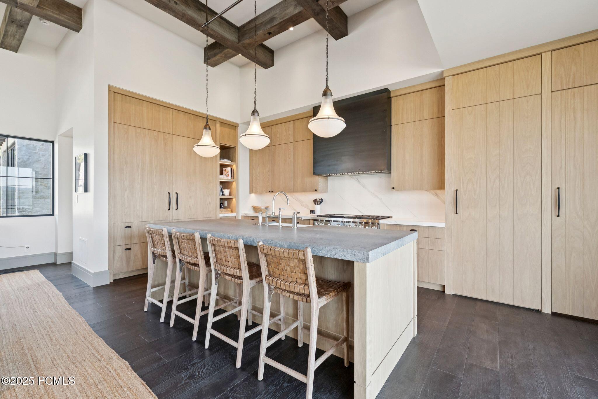 Heber City, Utah 84032, United States, 4 Bedrooms Bedrooms, ,5 BathroomsBathrooms,Residential,Active,200362