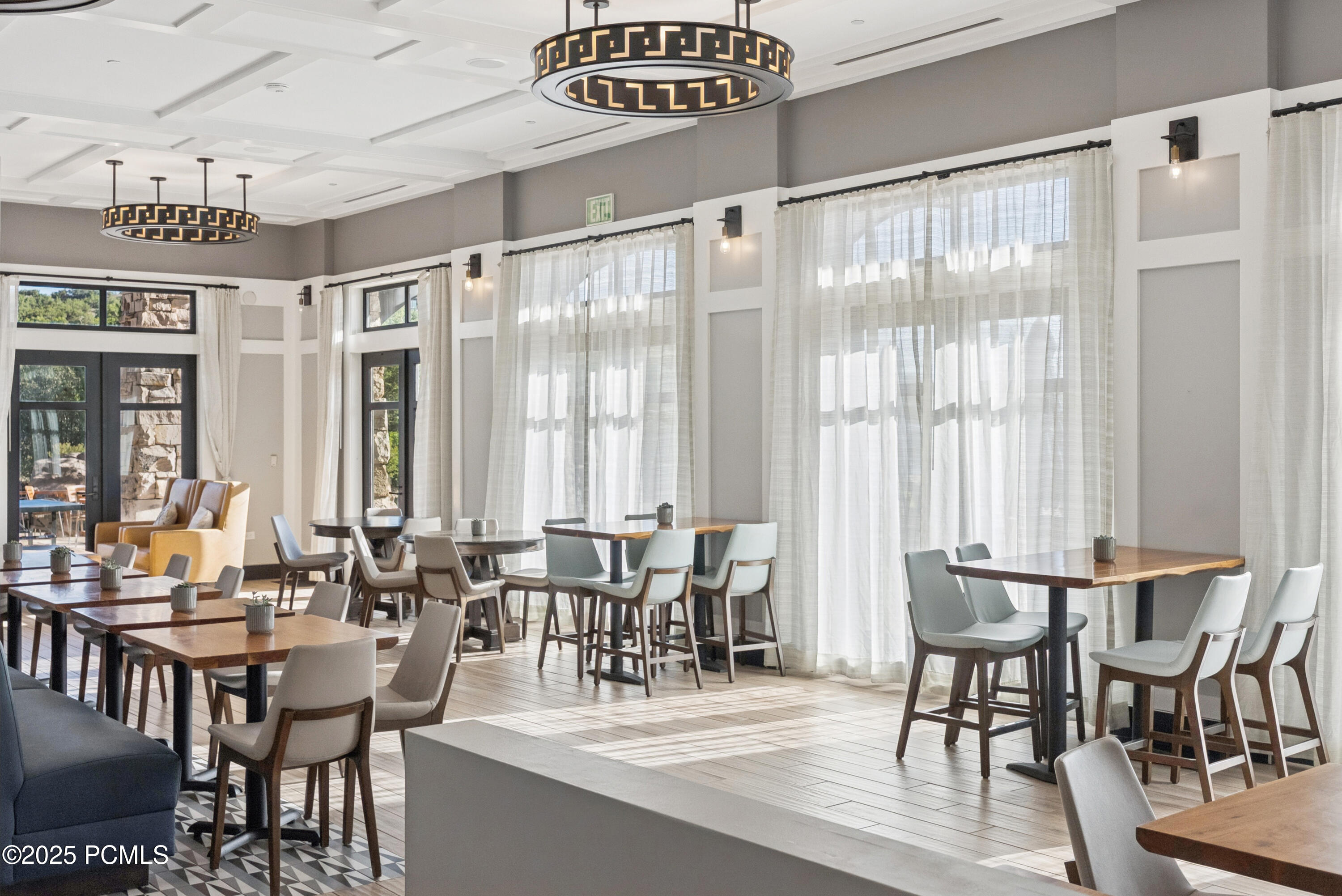 Heber City, Utah 84032, United States, 4 Bedrooms Bedrooms, ,5 BathroomsBathrooms,Residential,Active,200362