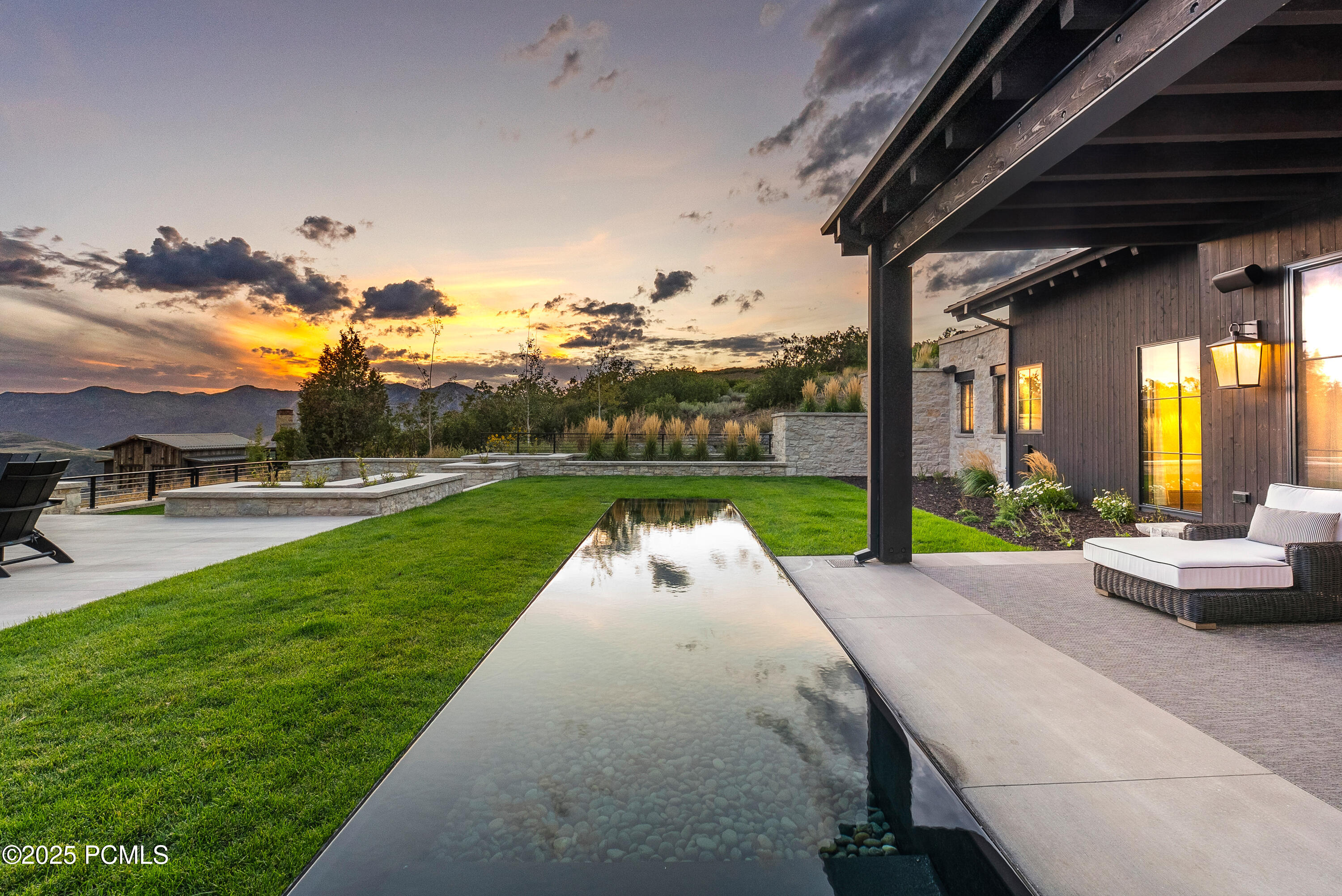 Heber City, Utah 84032, United States, 4 Bedrooms Bedrooms, ,5 BathroomsBathrooms,Residential,Active,200362