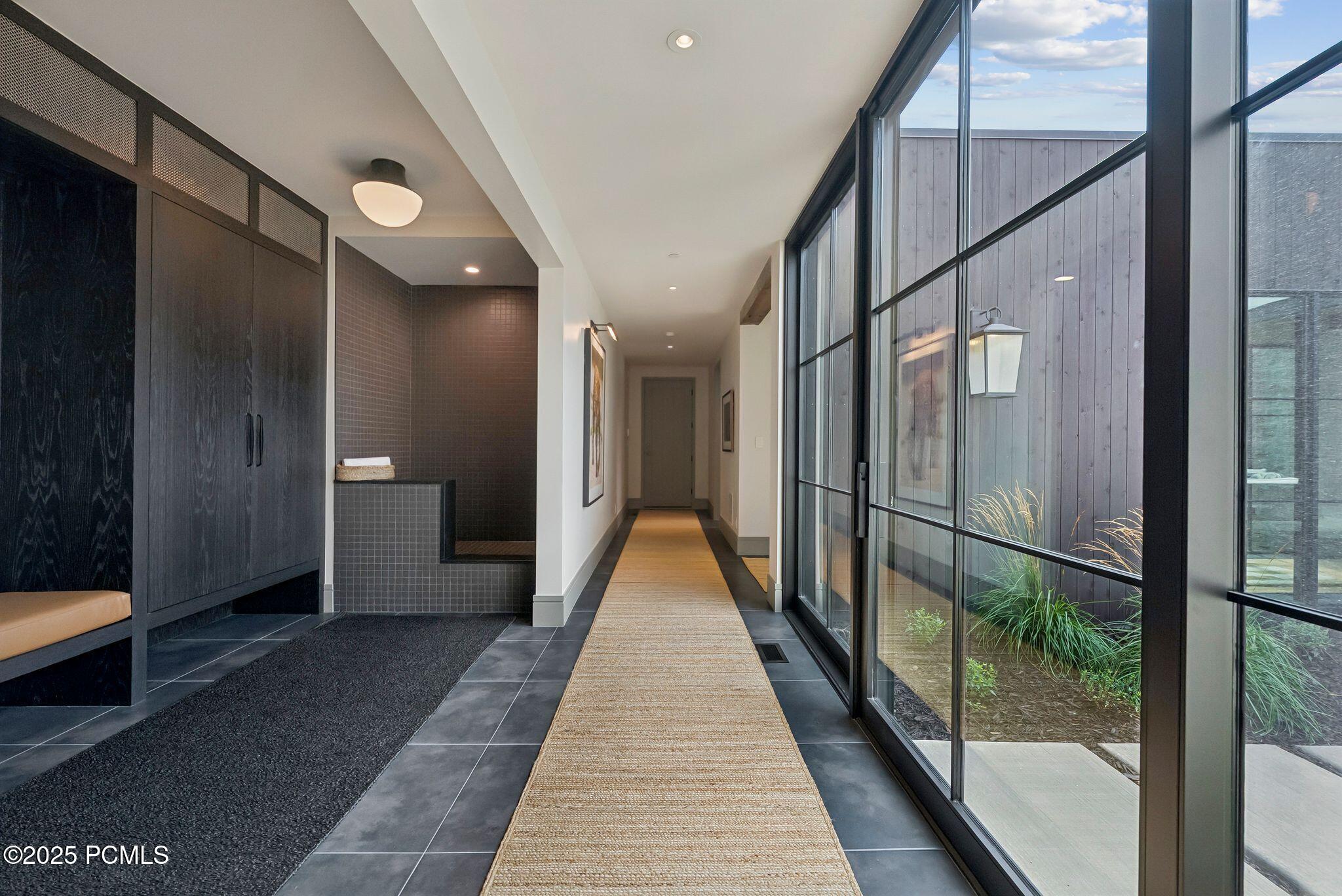 Heber City, Utah 84032, United States, 4 Bedrooms Bedrooms, ,5 BathroomsBathrooms,Residential,Active,200362