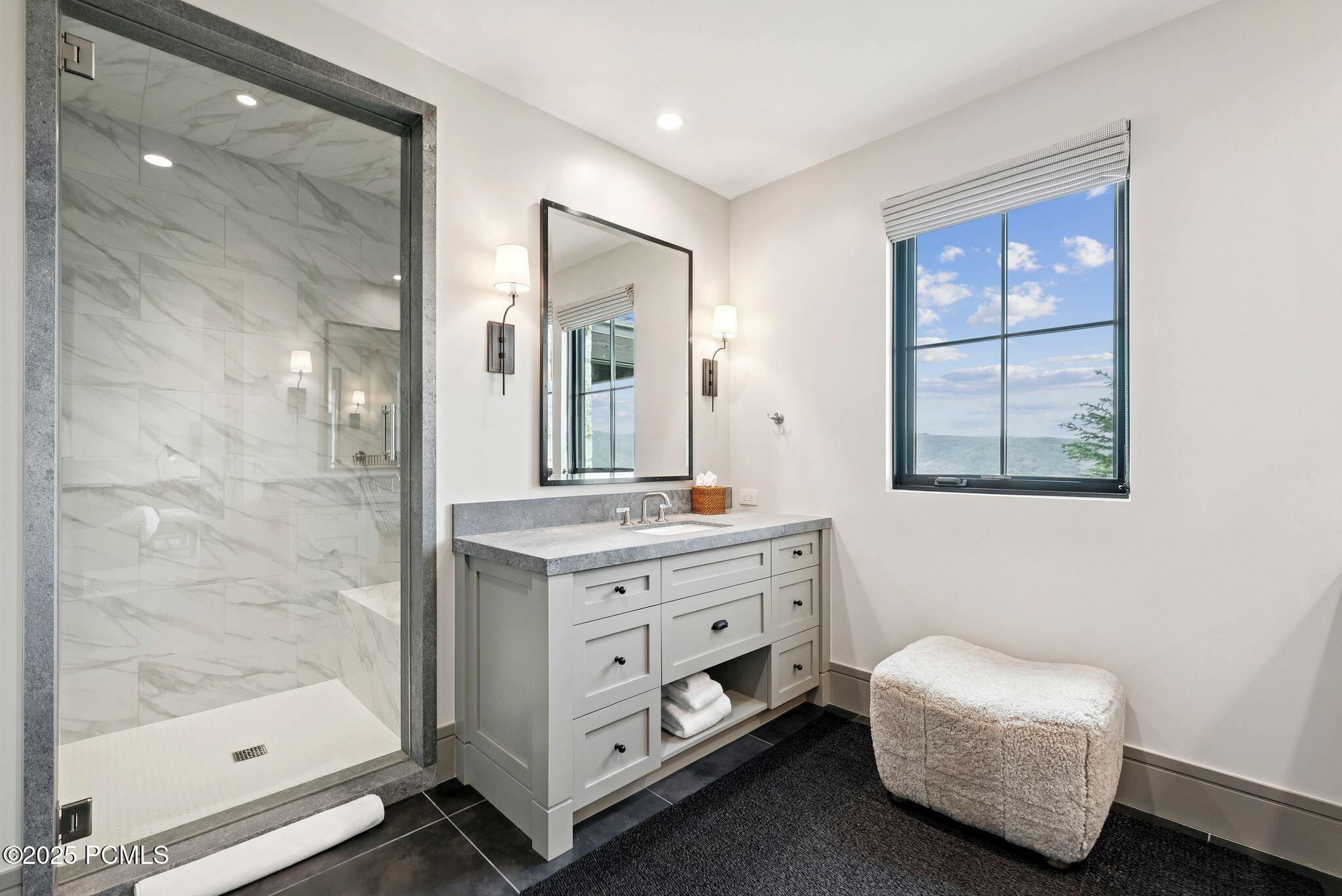 Heber City, Utah 84032, United States, 4 Bedrooms Bedrooms, ,5 BathroomsBathrooms,Residential,Active,200362