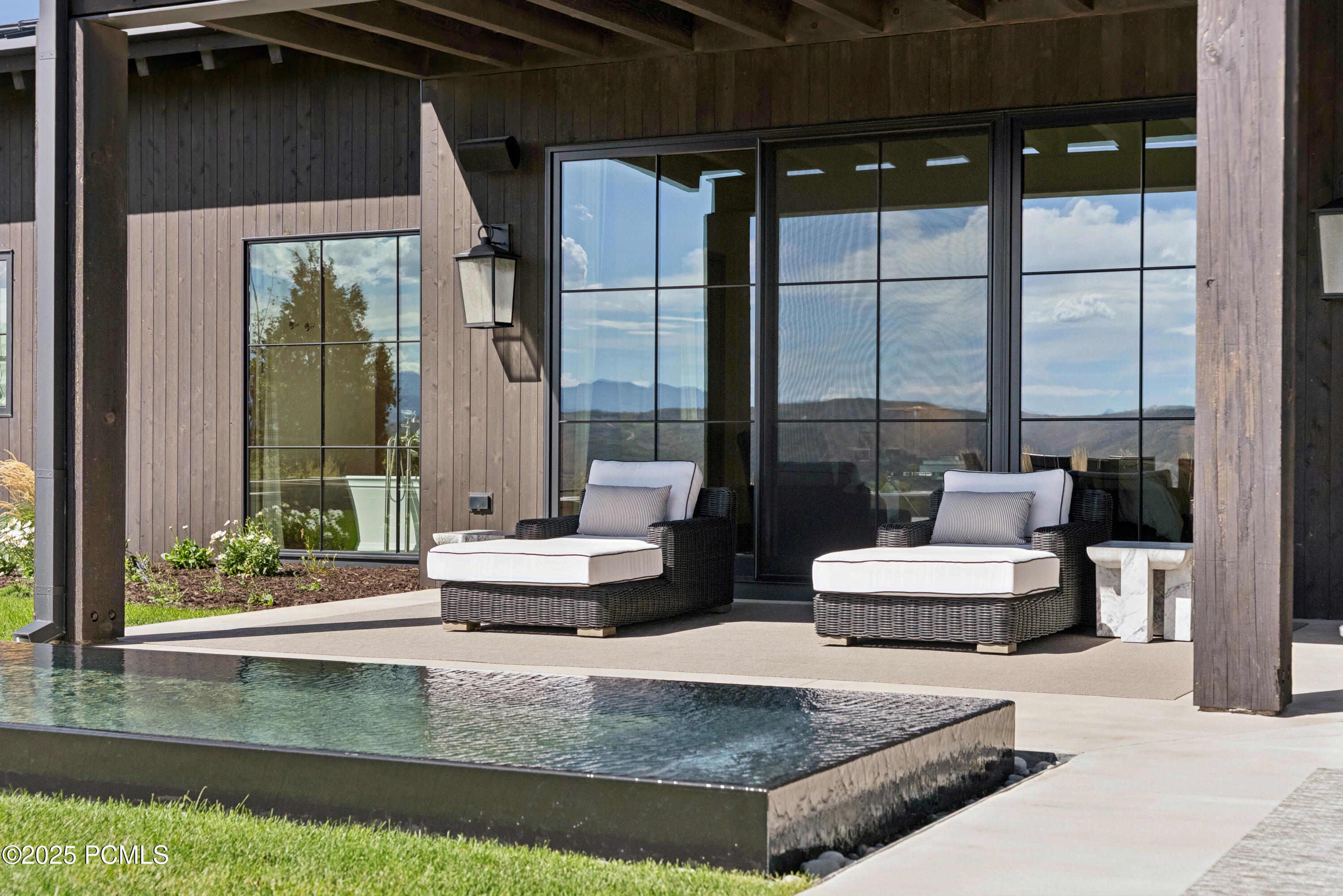 Heber City, Utah 84032, United States, 4 Bedrooms Bedrooms, ,5 BathroomsBathrooms,Residential,Active,200362