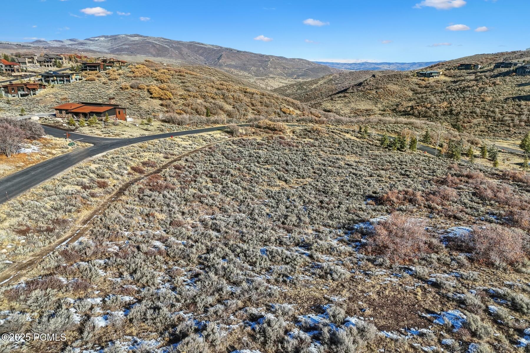 Park City, Utah 84098, United States, 5 Bedrooms Bedrooms, ,6 BathroomsBathrooms,Residential,Pending,211702