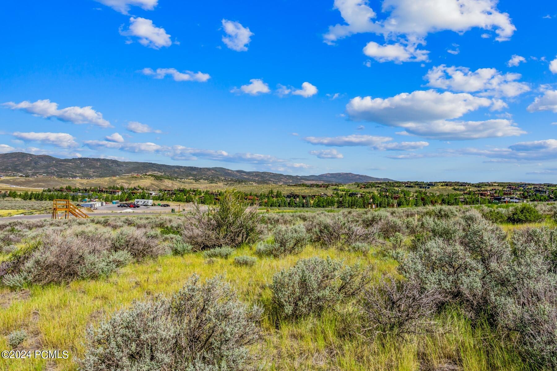 Park City, Utah 84098, United States, 5 Bedrooms Bedrooms, ,6 BathroomsBathrooms,Residential,Pending,45988