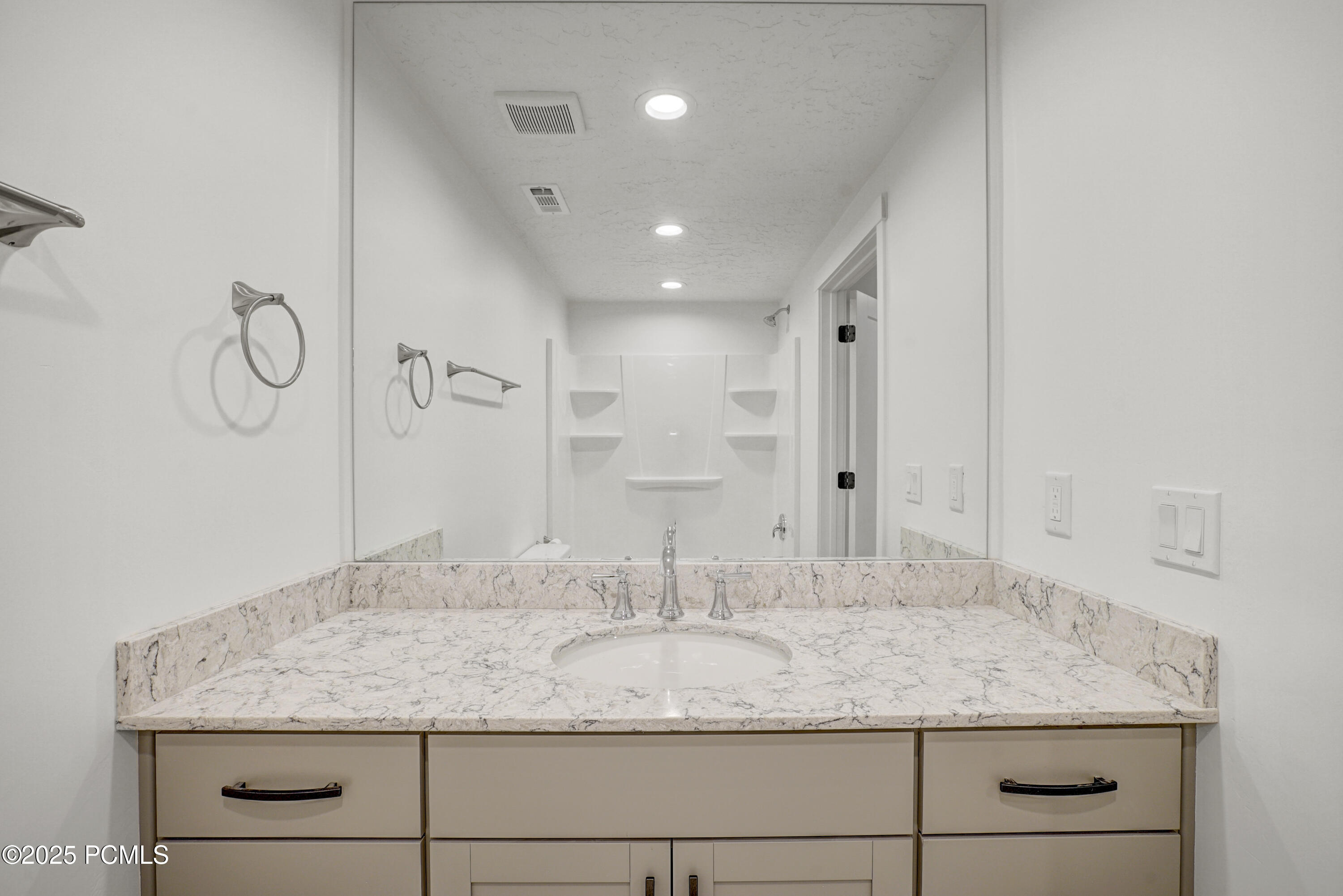 974 E 2680, Heber City, Utah image 14