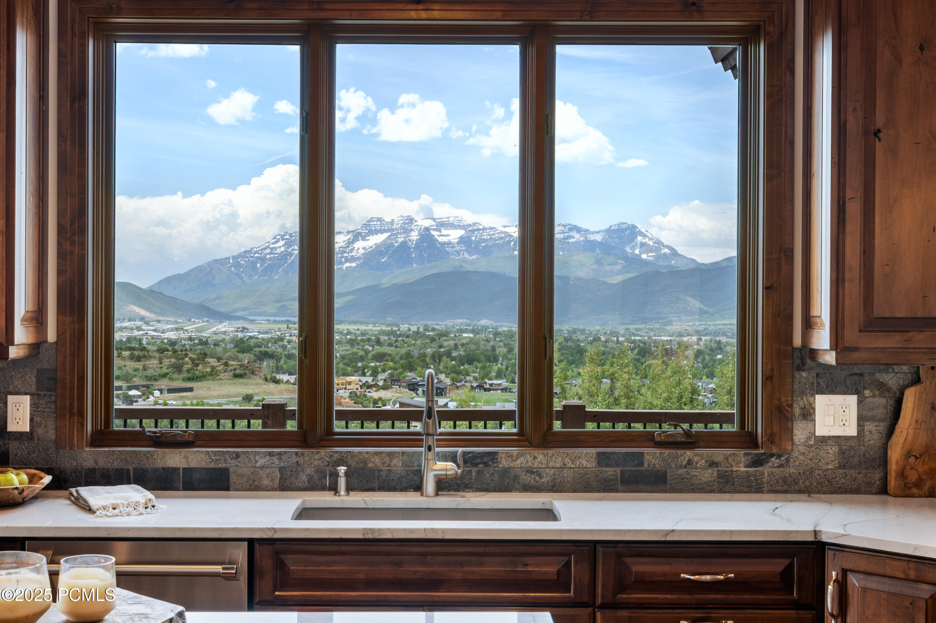 2314 E Flat Top Mountain Drive, Heber City, Utah image 15