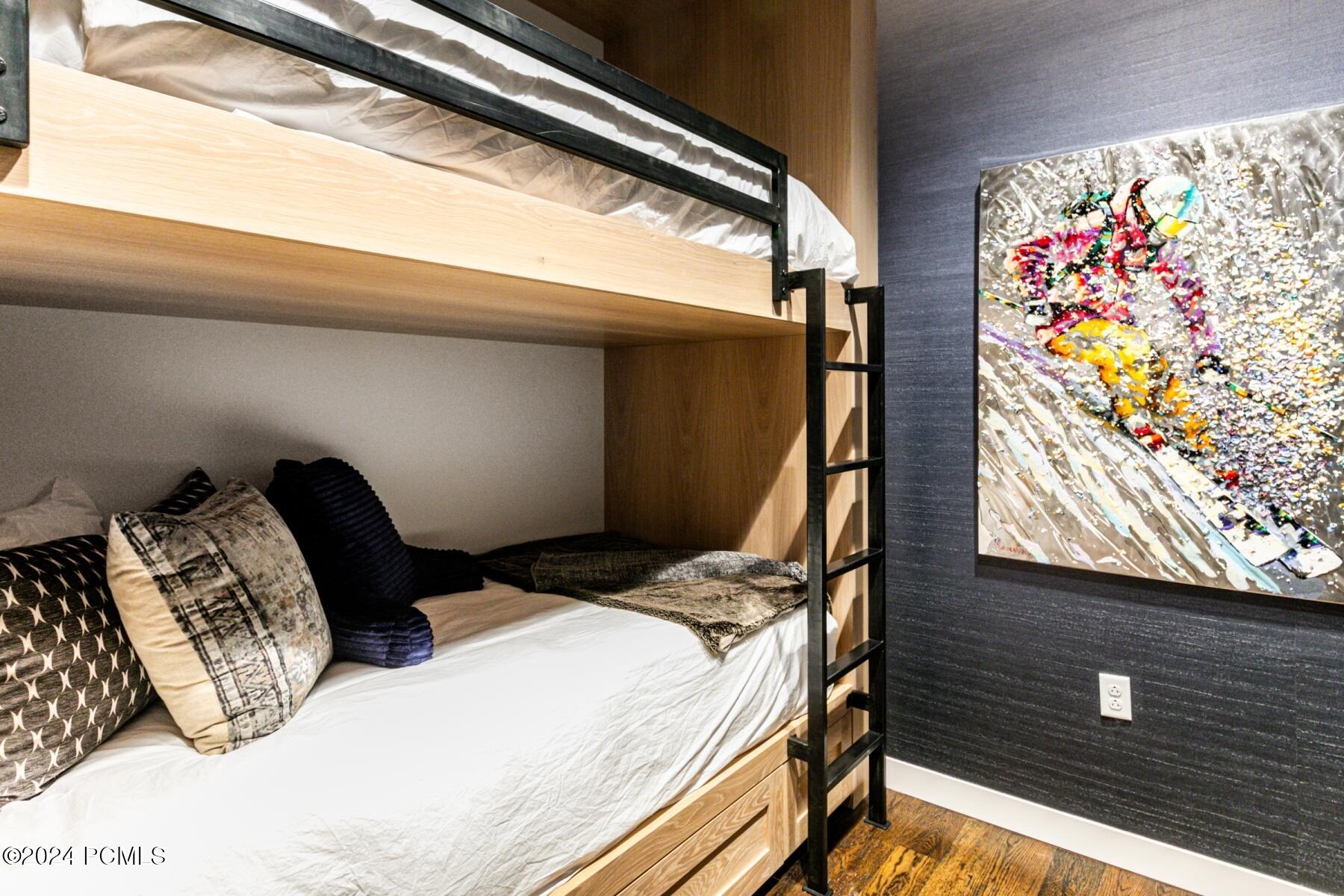 Park City, Utah 84060, United States, 3 Bedrooms Bedrooms, ,3 BathroomsBathrooms,Residential,Pending,35368