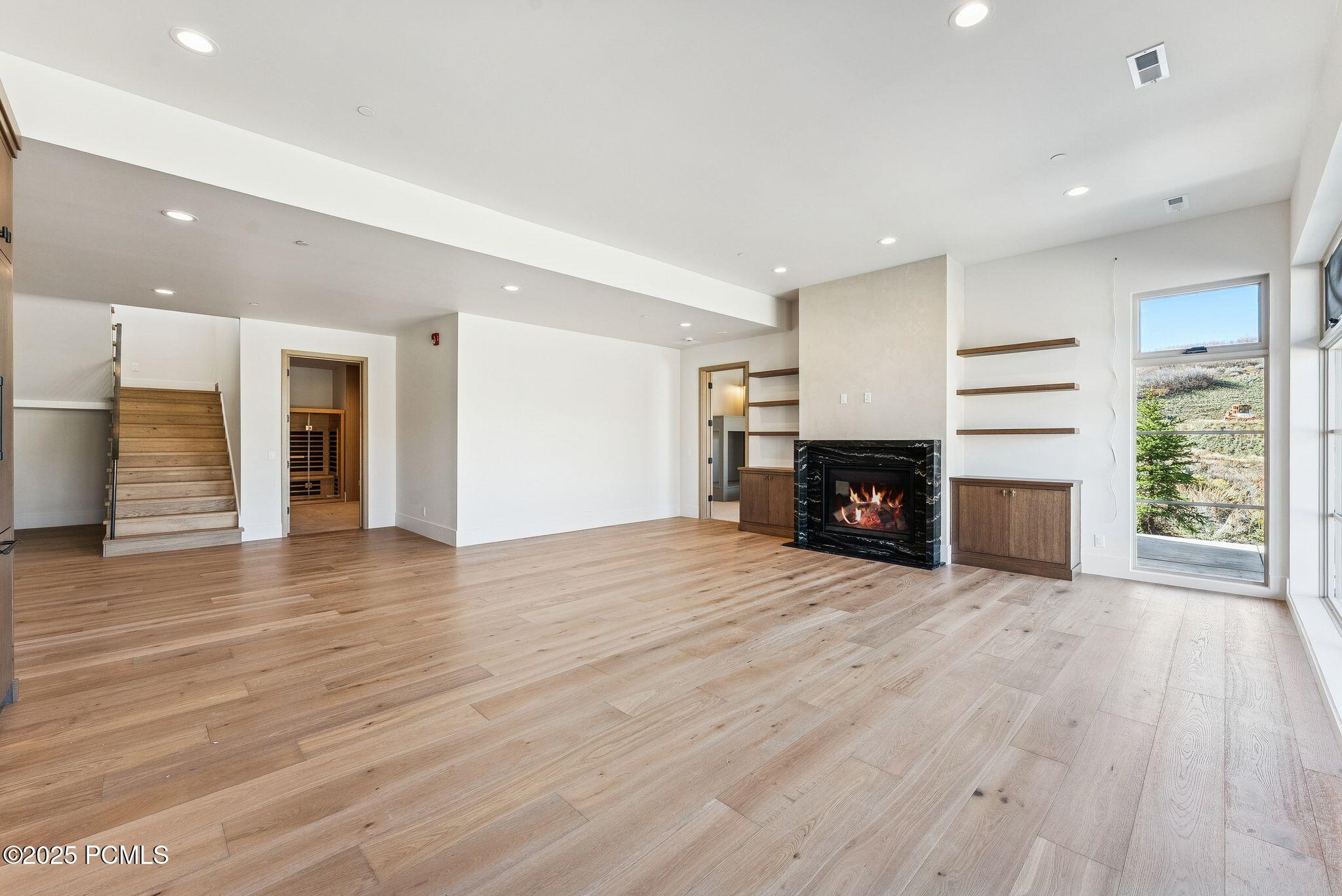 Kamas, Utah 84036, United States, 5 Bedrooms Bedrooms, ,6 BathroomsBathrooms,Residential,Active,215446