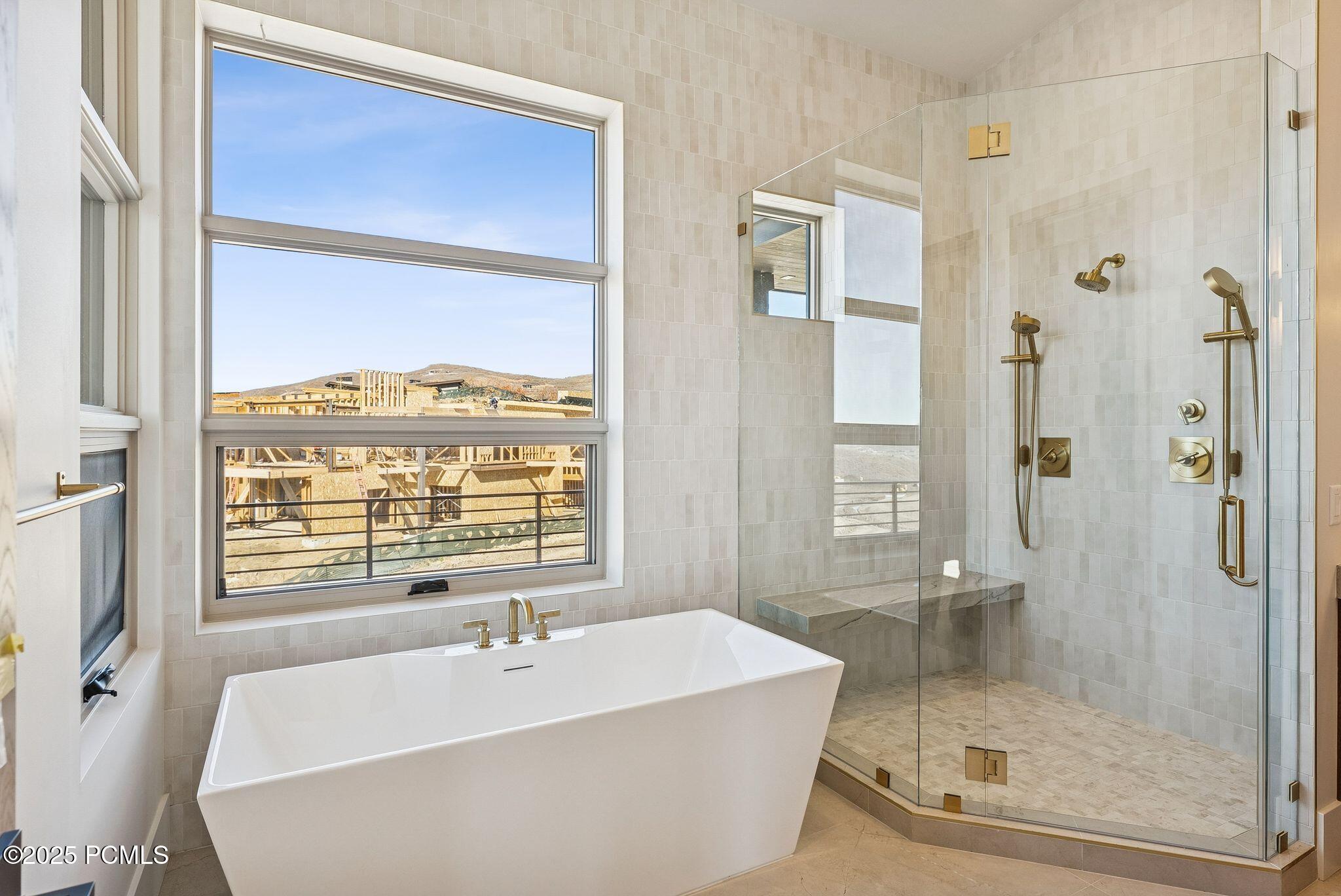 Kamas, Utah 84036, United States, 5 Bedrooms Bedrooms, ,6 BathroomsBathrooms,Residential,Active,215446